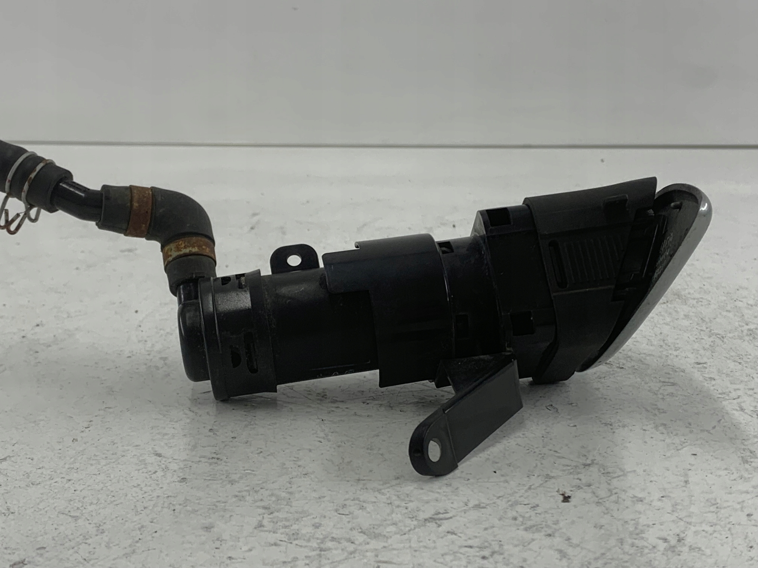 MAZDA 6 GG LIFT washer lights left BBP2-5182Y