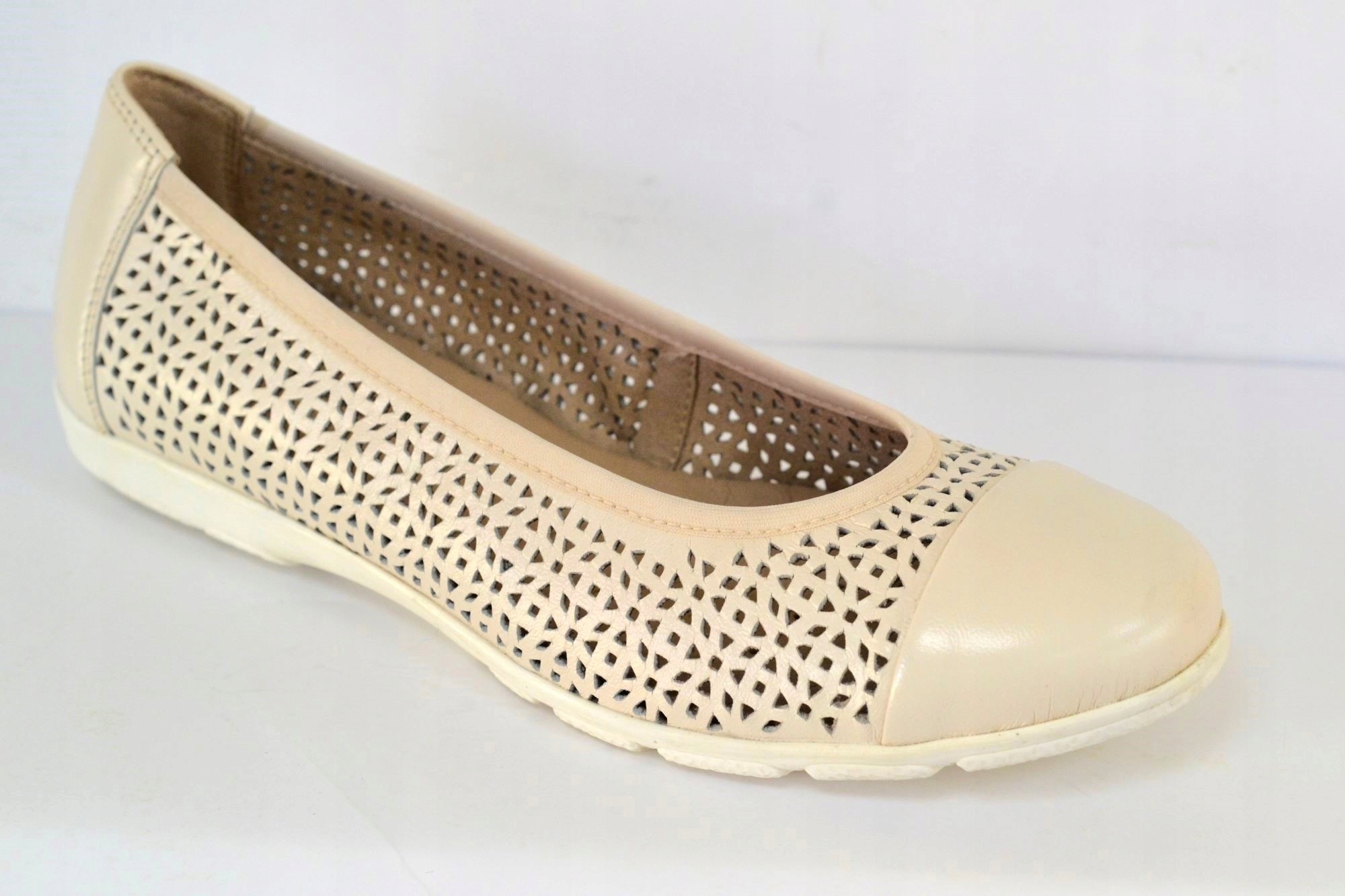 Caprice 22151-42 Baleríny Ažur Cream Perlato Vel. 40