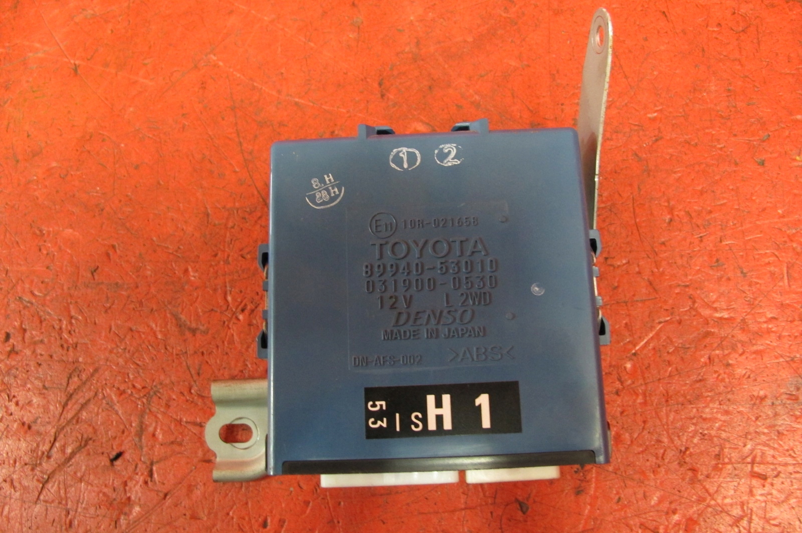 LEXUS IS II 2 220D module control unit computer ASSY 89940-53010
