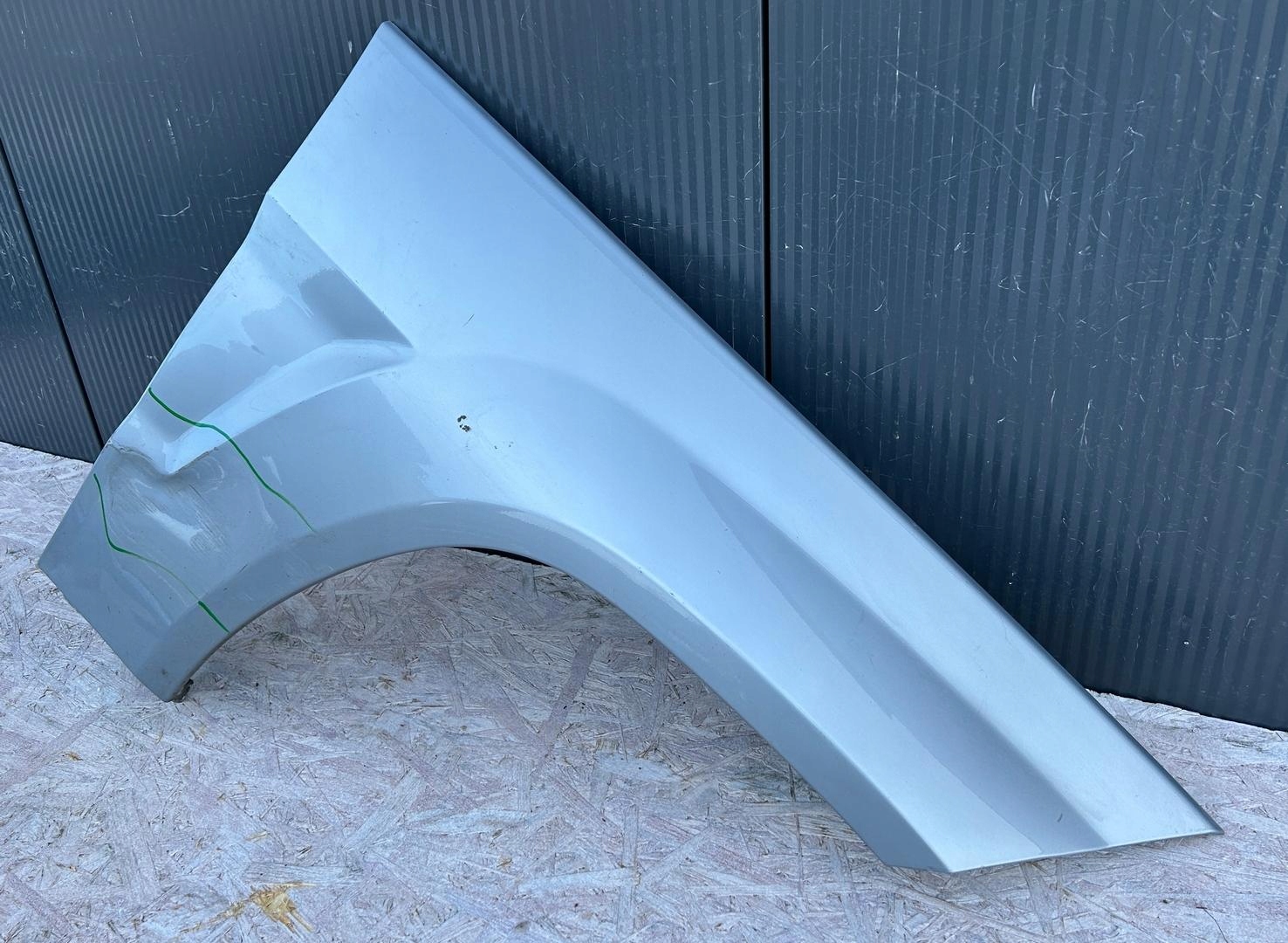 fender right front front MERCEDES GLK X204