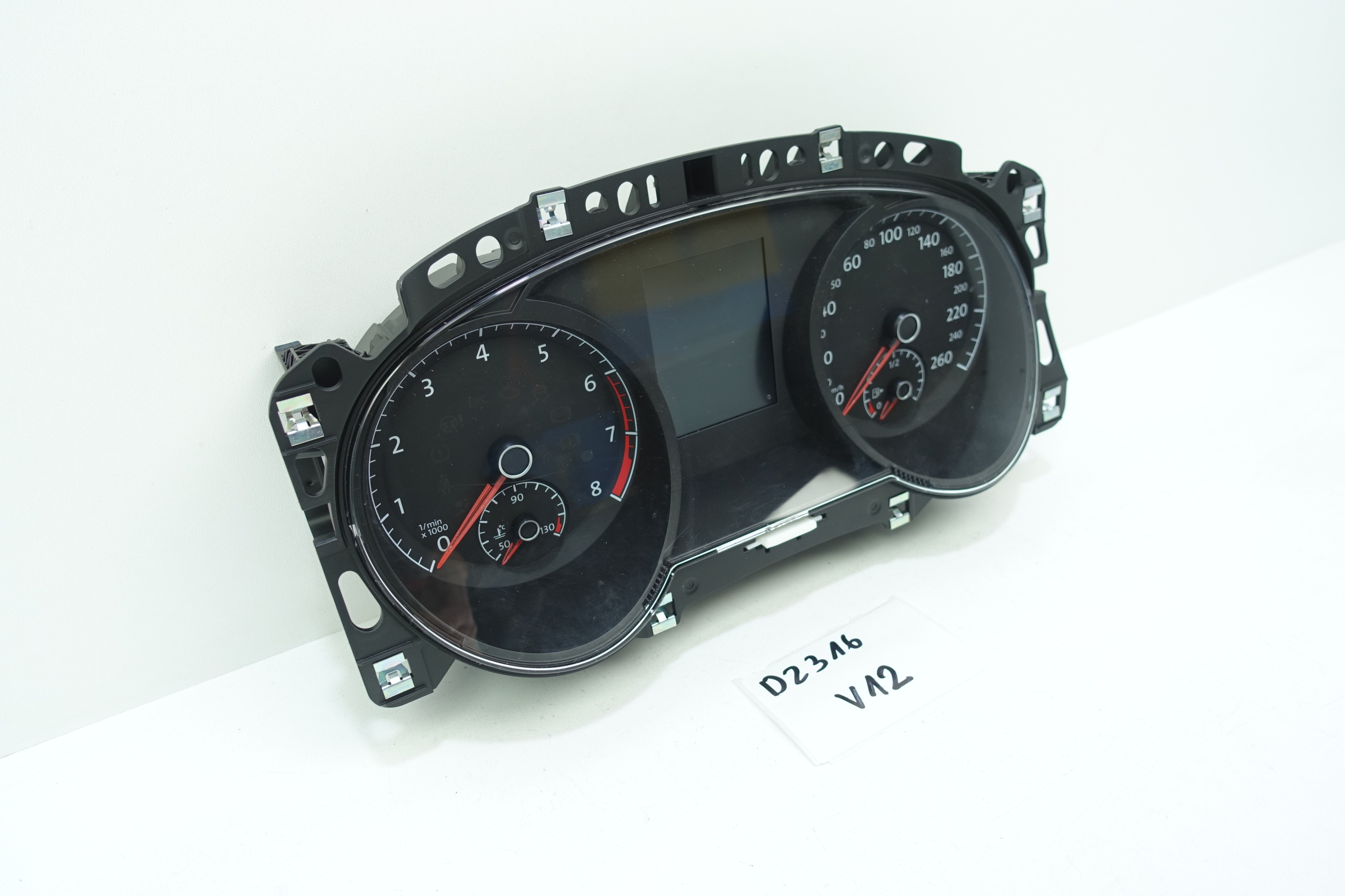 dials dials VW SPORTSVAN 517 26490KM 517920740D