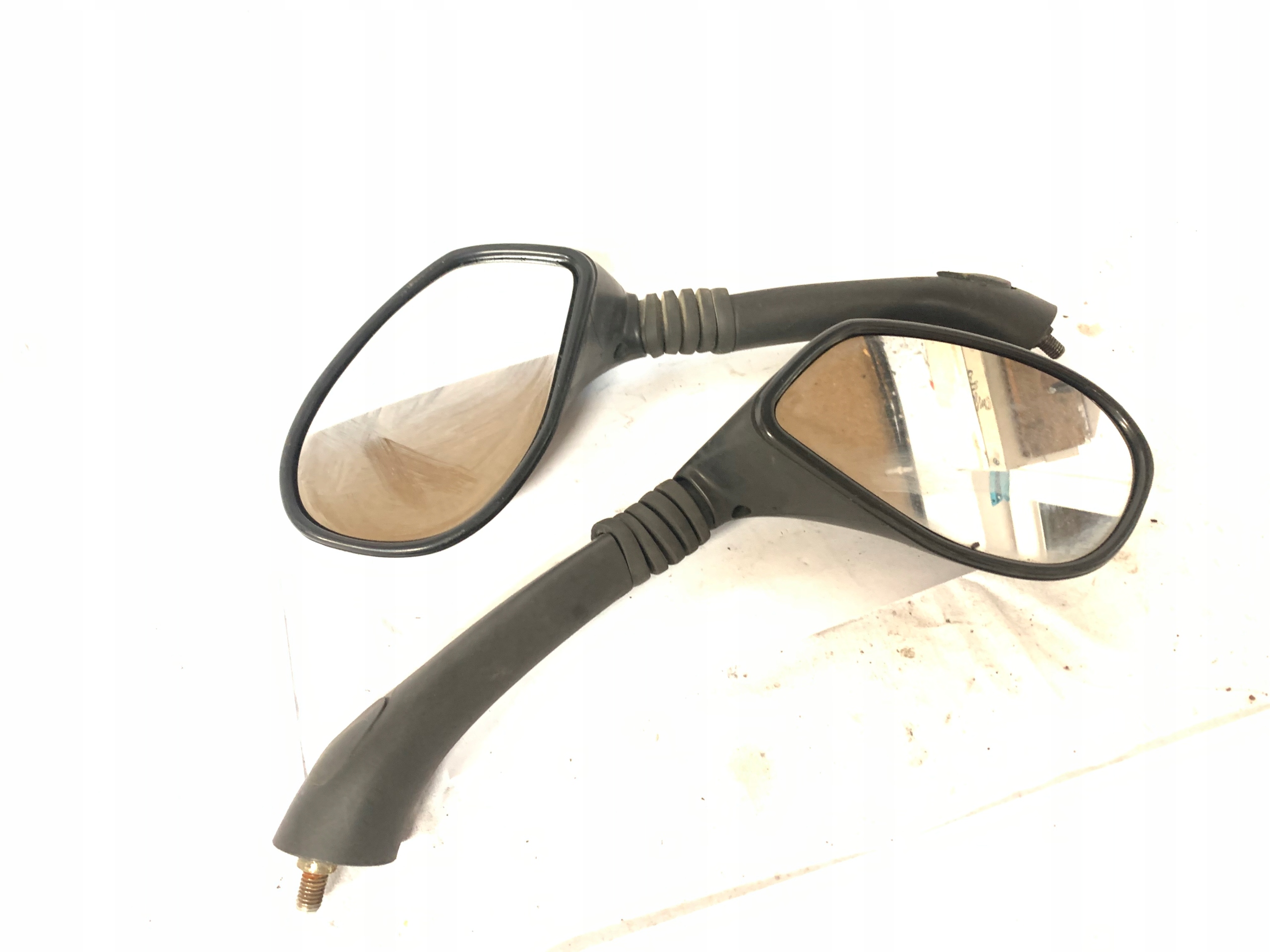 2332169421 - Aprilia Leonardo 250 зеркало заднего вида