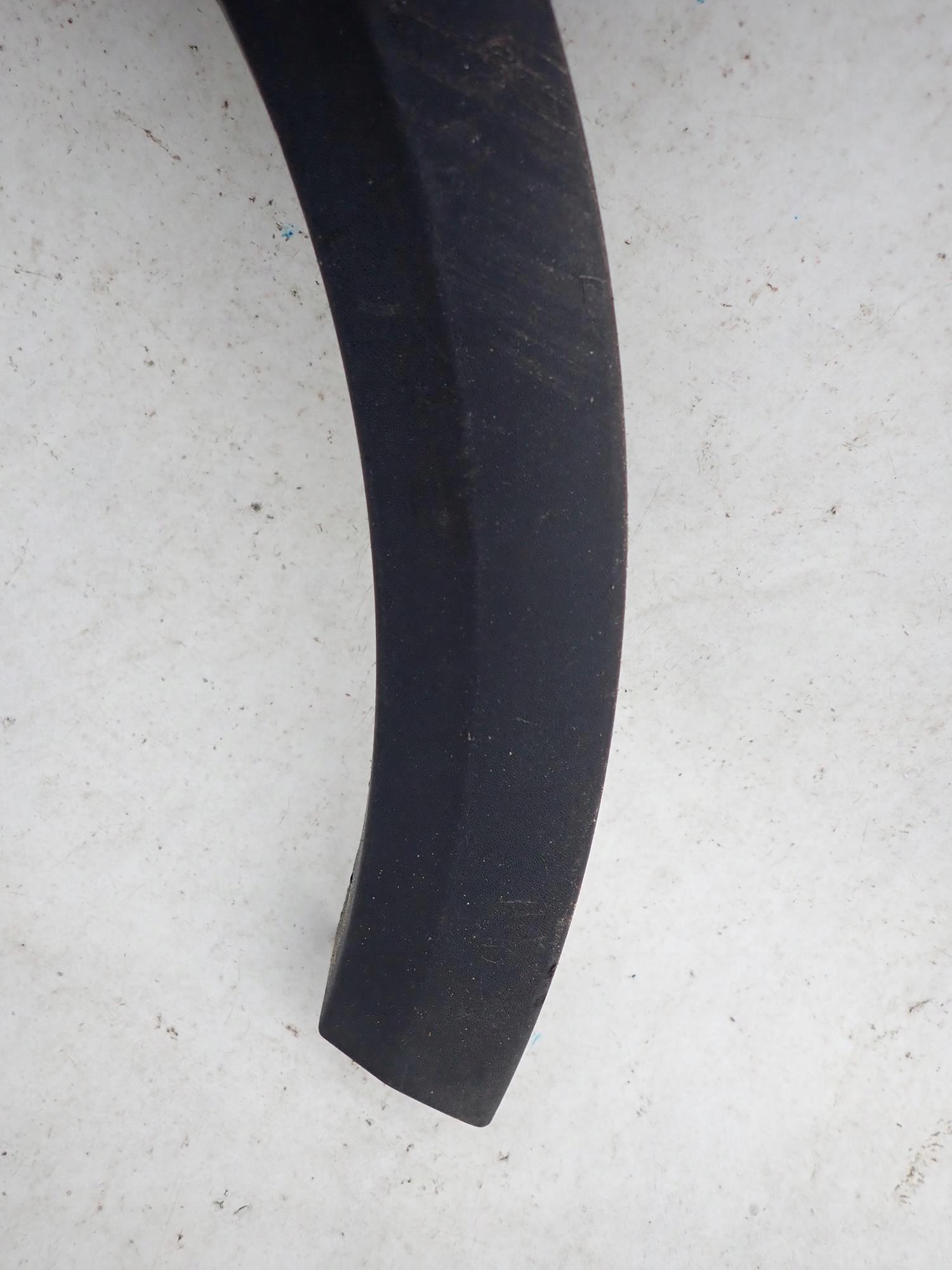 VOLVO XC90 and 1 02-16 moulding cap right rear part