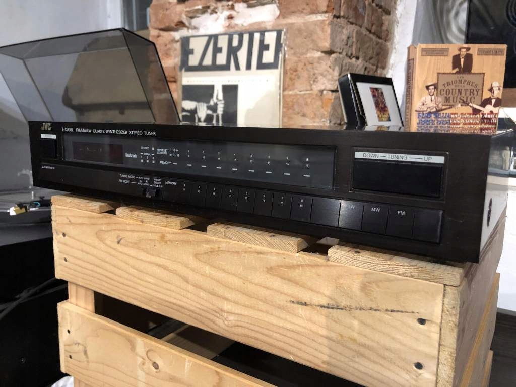 JVC T-X200LB TUNER / RADIO Marka JVC