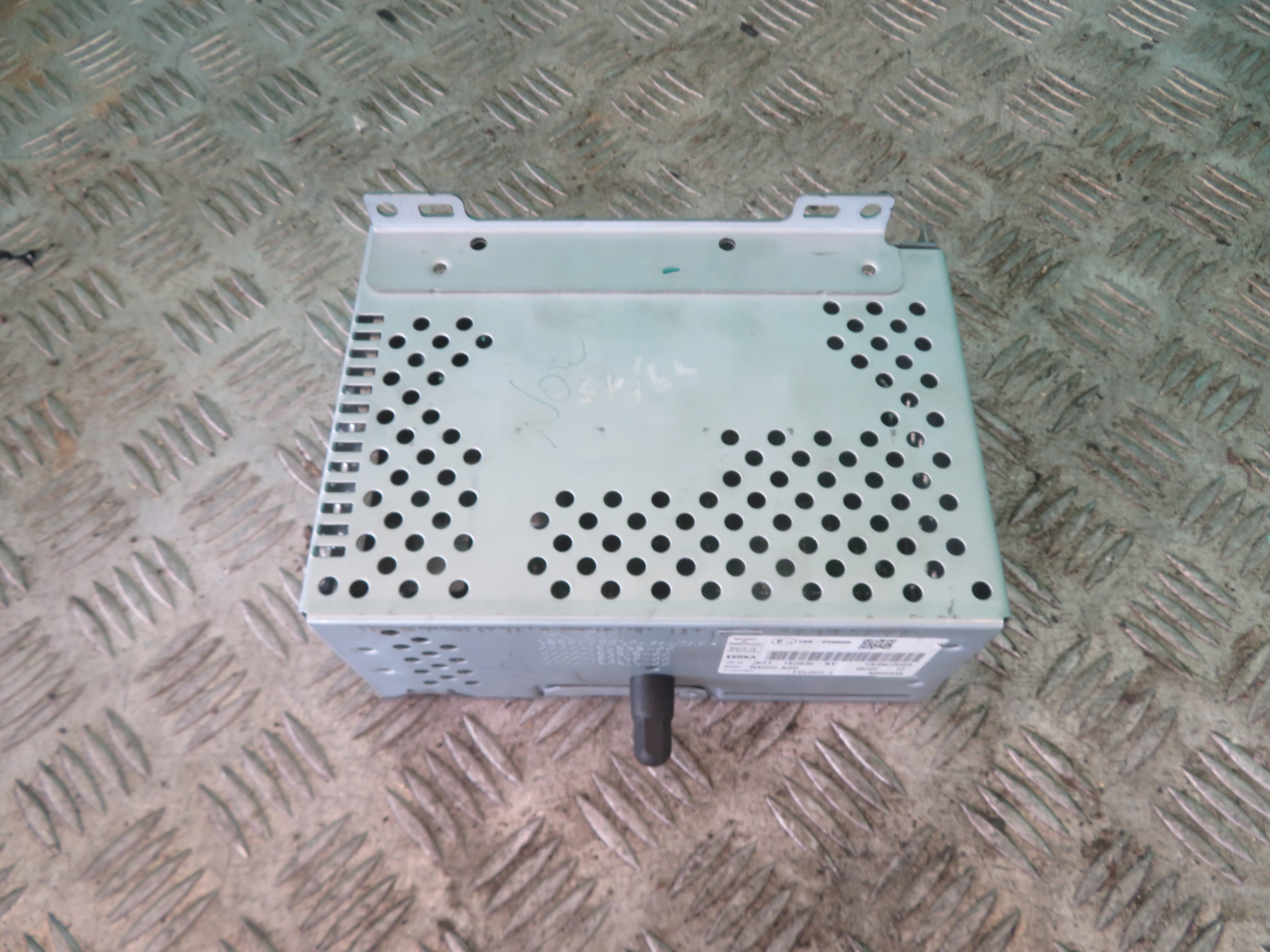 RADIO FORD TRANSIT MK8 23R JK2T-18D832-BY