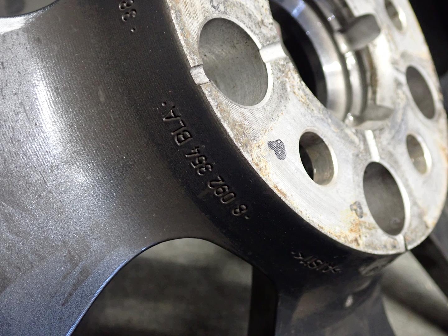 disk disk BMW 5x112 ET54 8J 18" 8092353