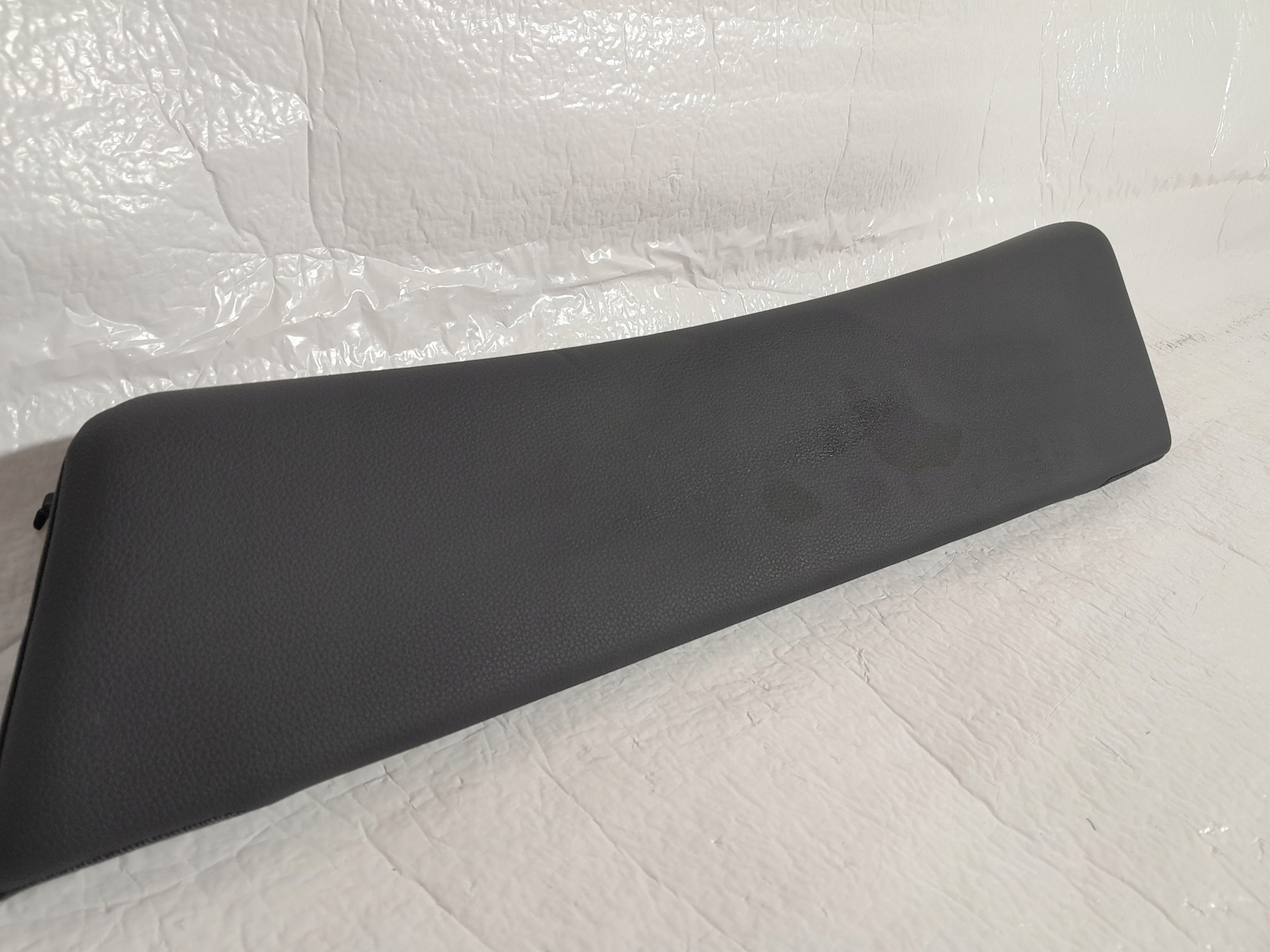AUDI Q7 4L side KANAPY rear part 4M8885703