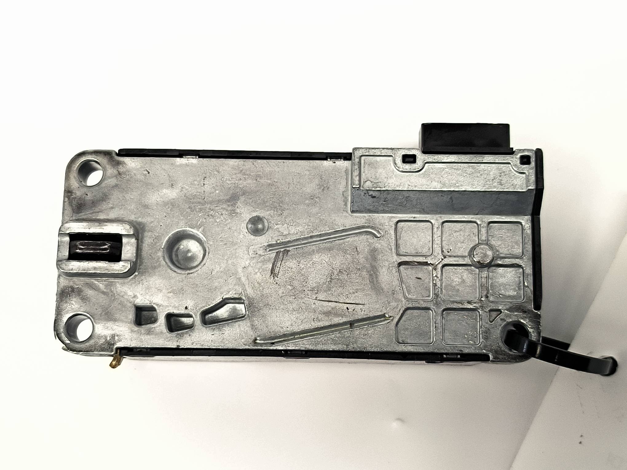 Module 3Q0905861B Serrure Volant SKODA SUPERB III