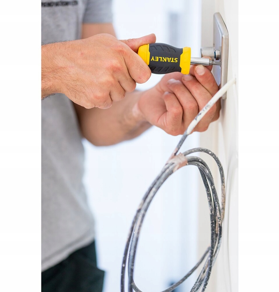 ŚRUBOKRĘT WKRĘTAK MULTIBIT MINI 6EL BITY STANLEY Informacje dodatkowe wymienne końcówki