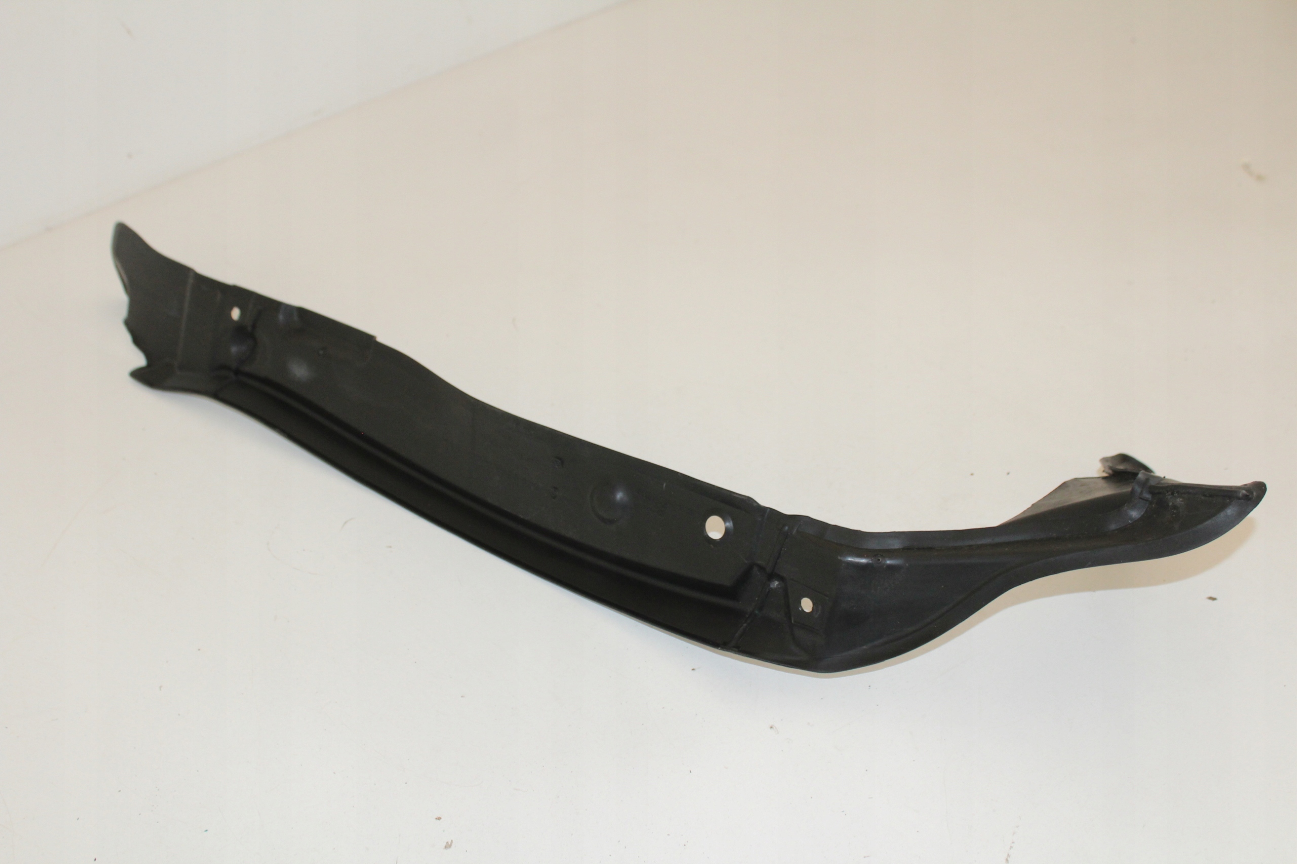 AUDI Q7 4L osłona wygłuszenie błotnika PRAWY PRZÓD