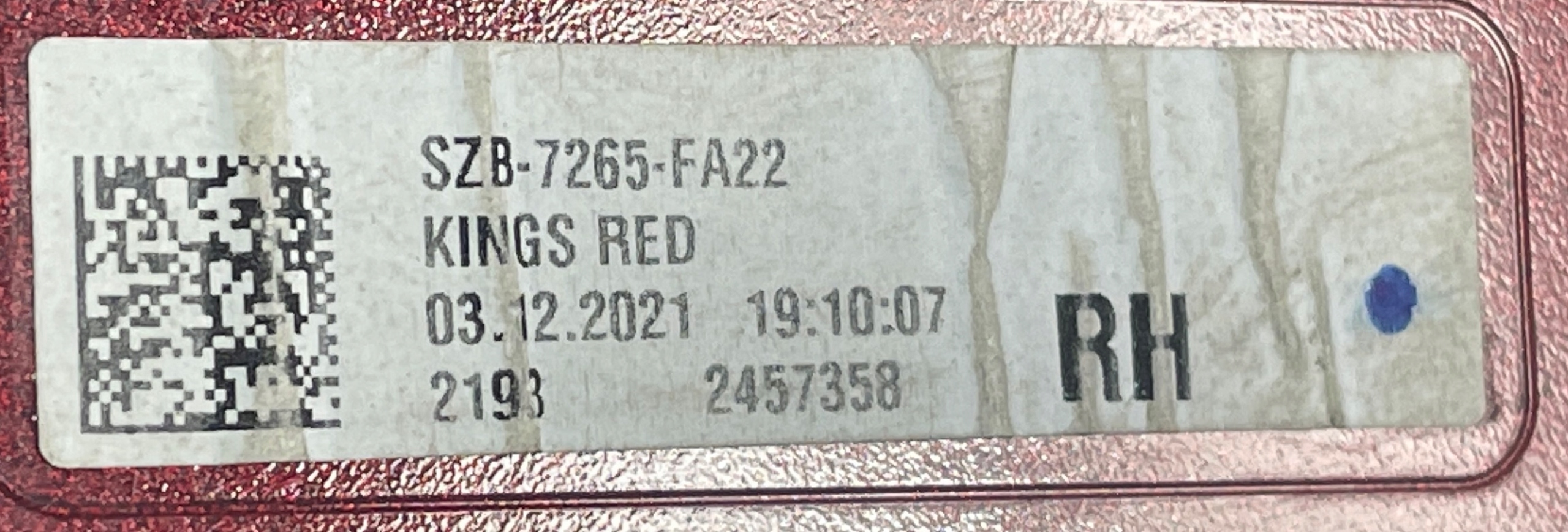 VW ID4 21- moulding door right front 11A854940D