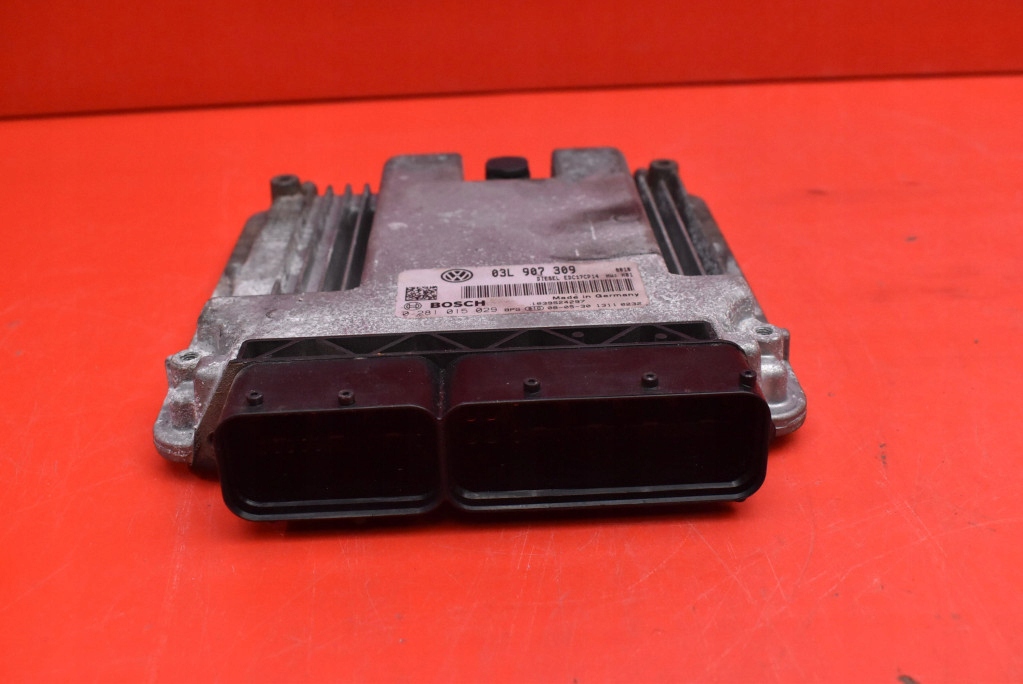control unit computer of the engine 03L907309 VW PASSAT B6 2.0 TDI 140 KM 05-10