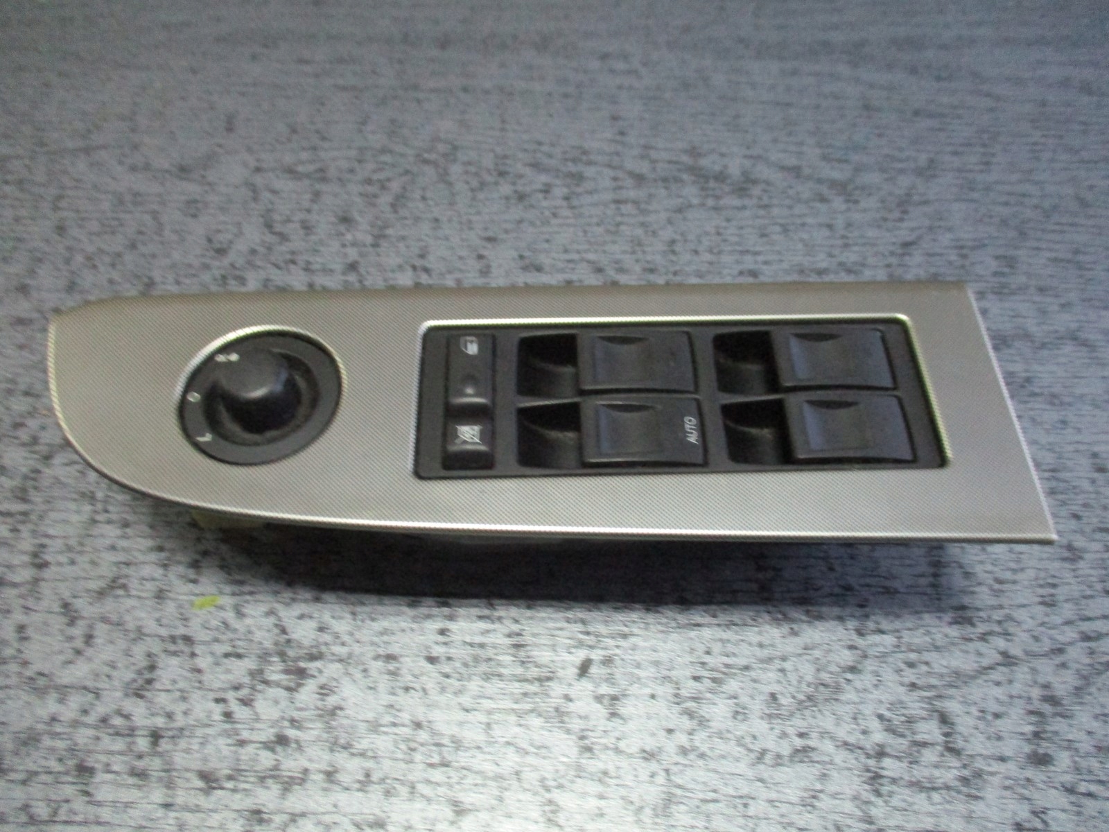 Переключатель окна питания Jeep Grand Cherokee P04602342AF
