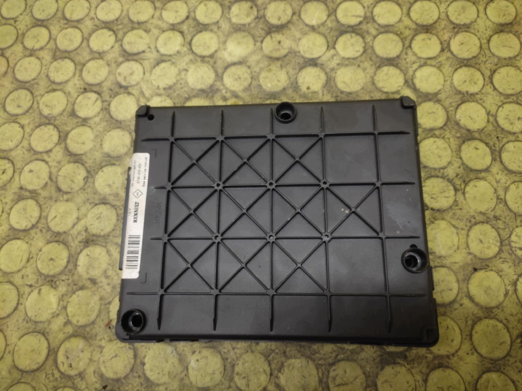 RENAULT SCENIC a modul skříňka BSI 8200029342B