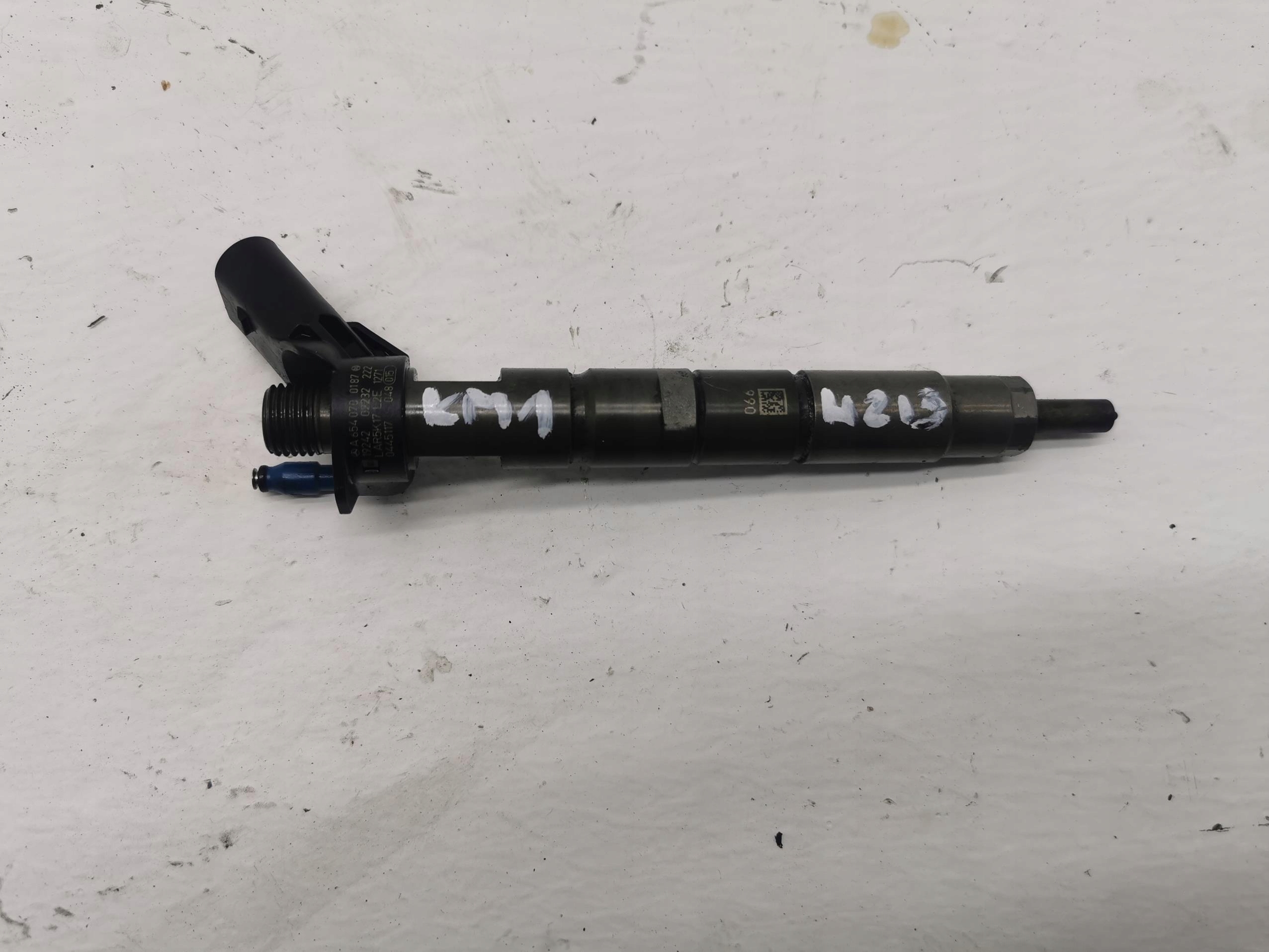 injector MERCEDES E-KLASA W213 2.0 0445117048