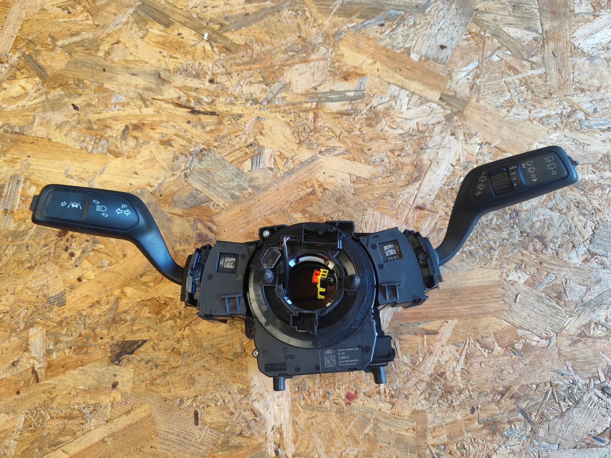 FORD FOCUS MK4 steering wheel levers and controls ring control