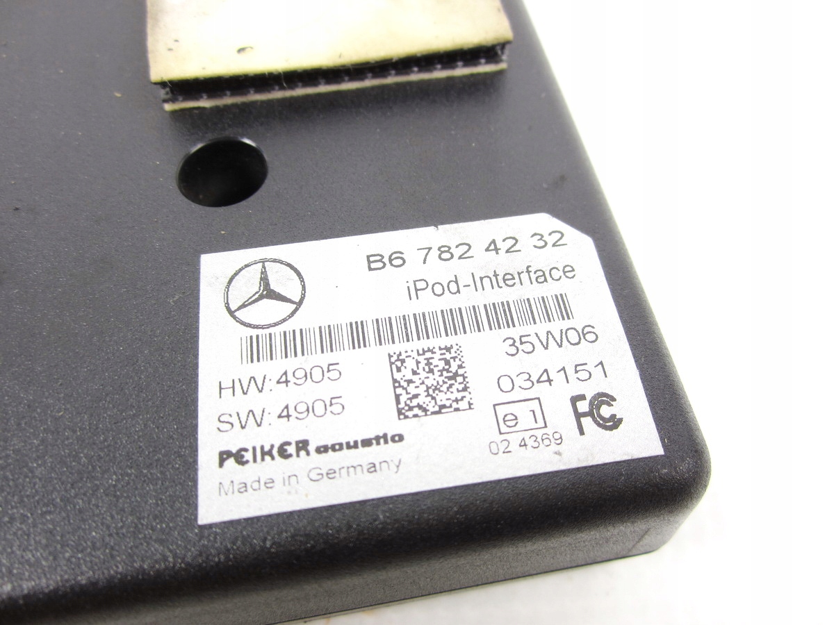 module control unit iPod interface Mercedes GL X164