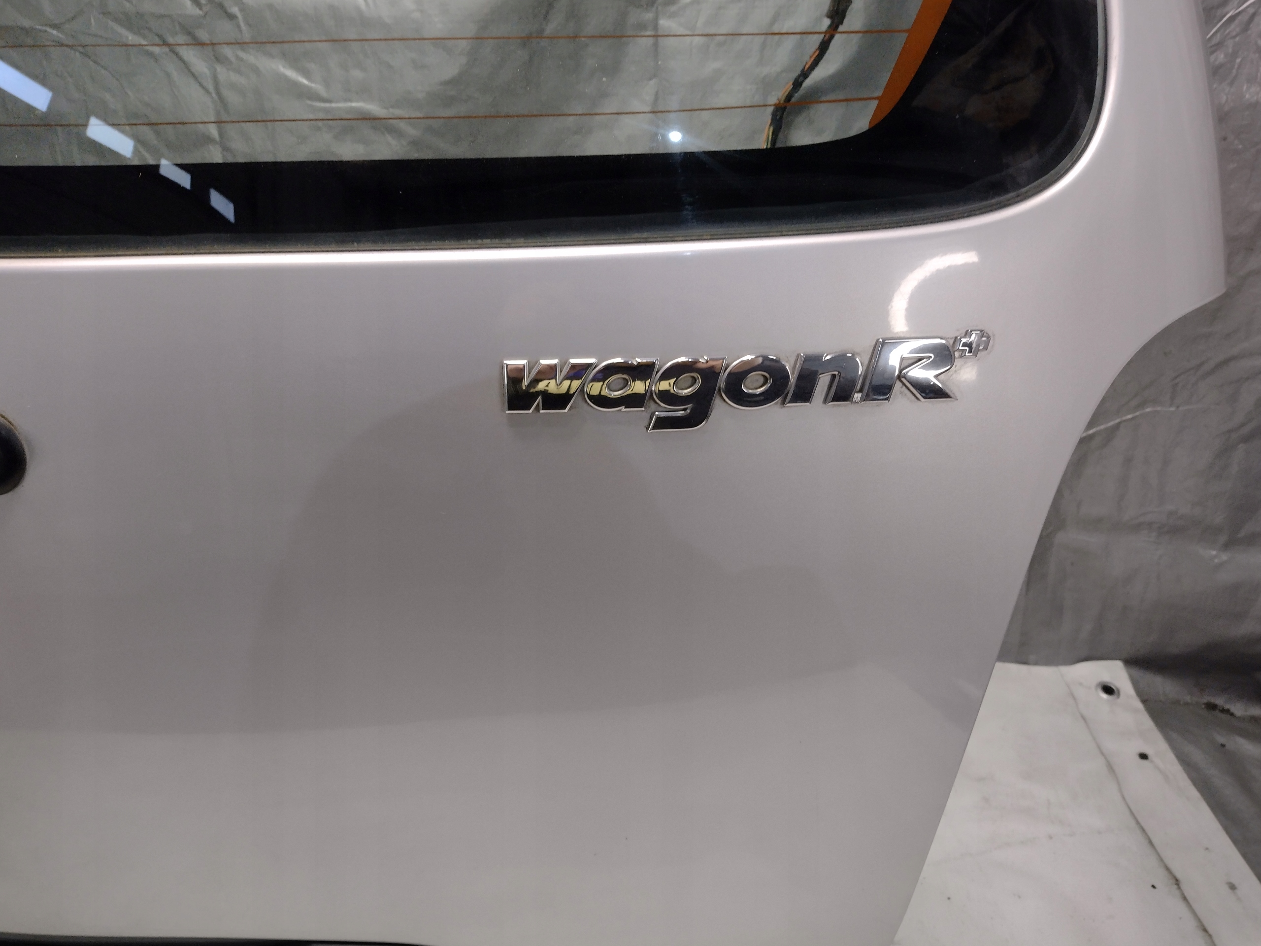 trunk door boot Suzuki WagonR+ II k: Z2S