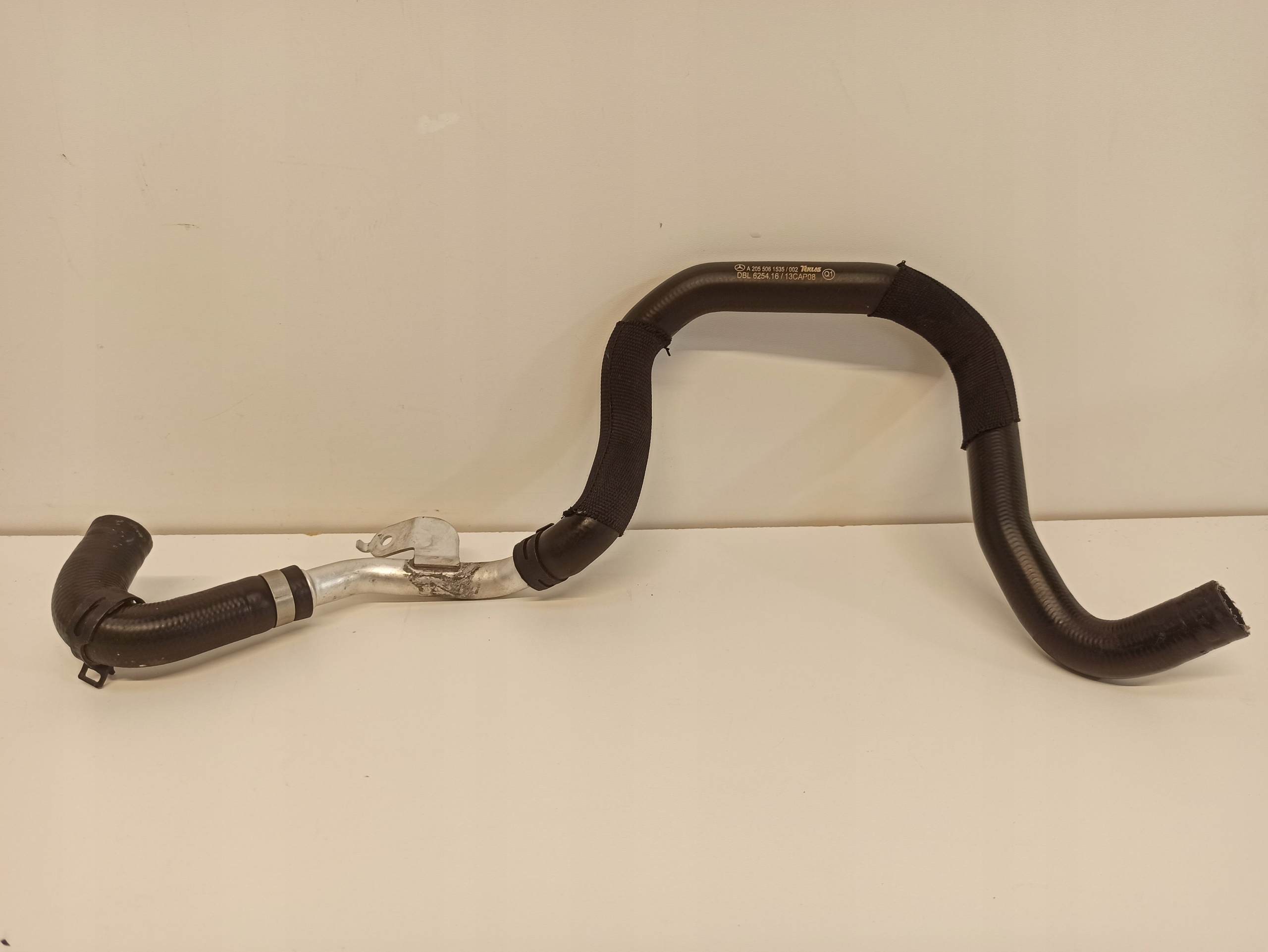 9168-14605-A22372 - MERCEDES W205 шланг для води A2055061535