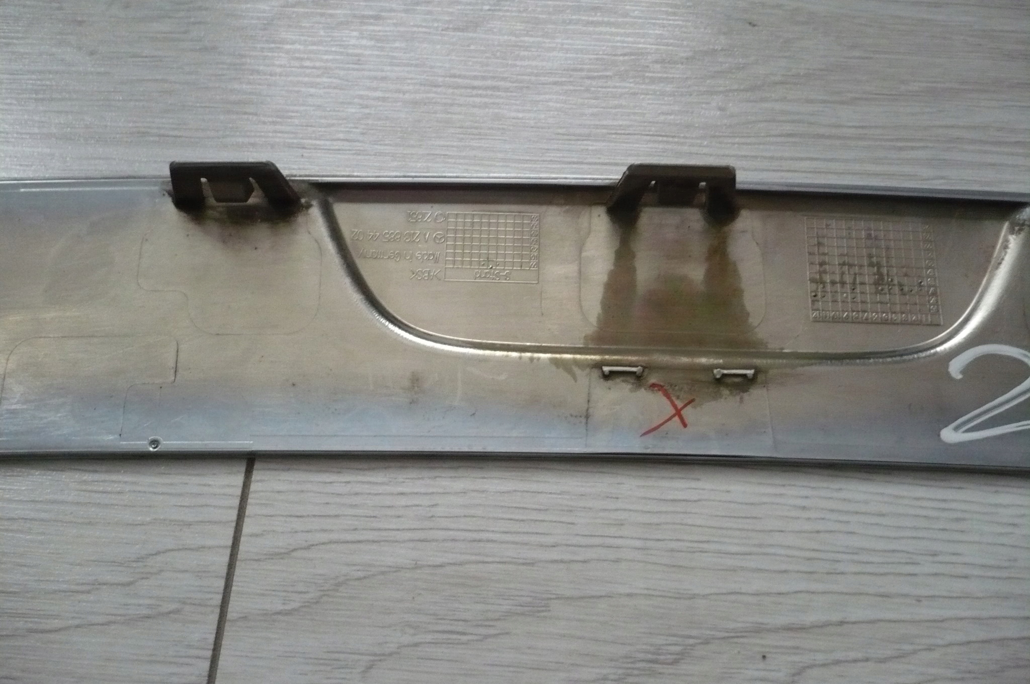 MERCEDES A W213 moulding CHROM cap bumper rear part