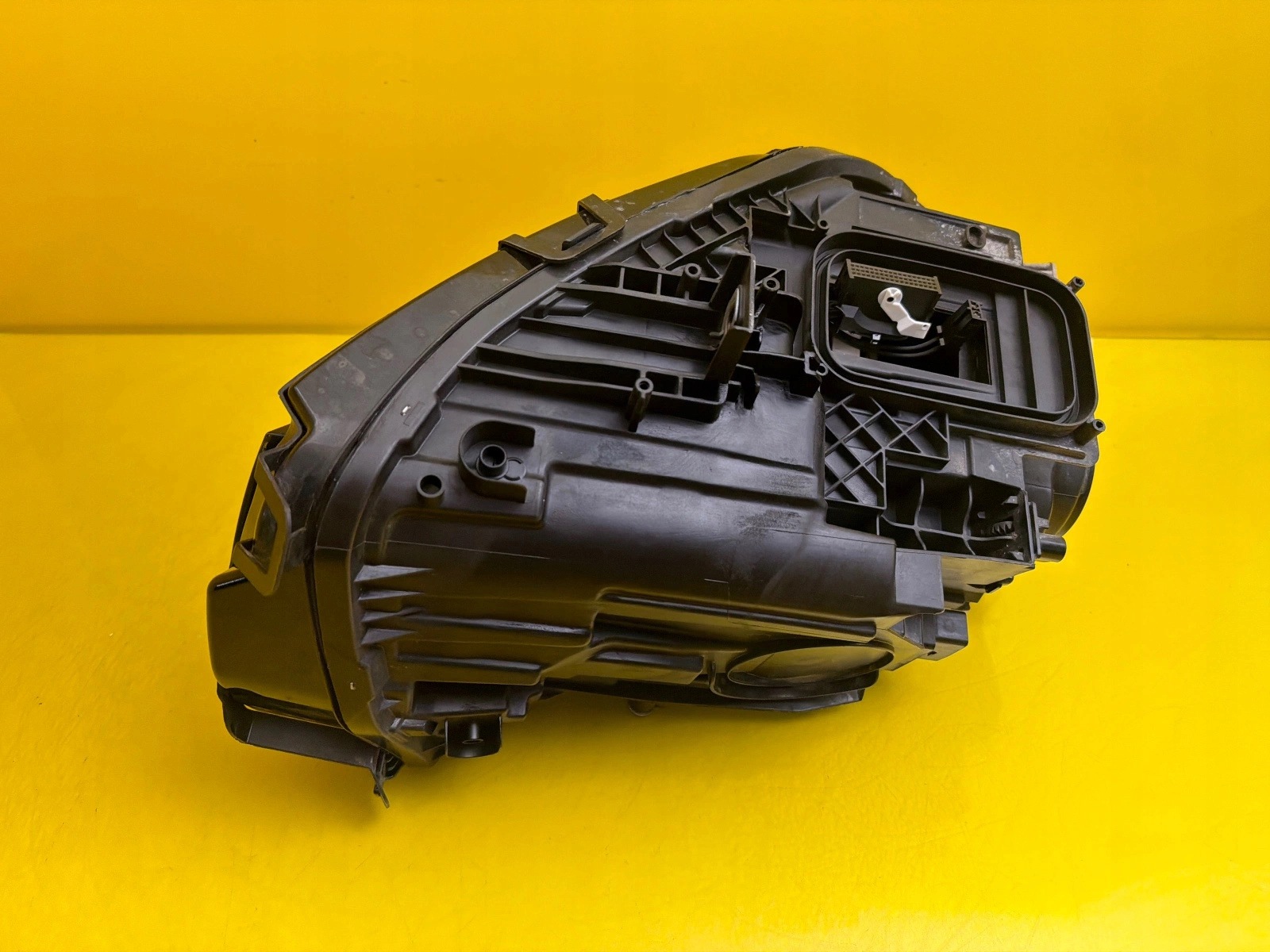 light left Mercedes EQA EQB W243 Full Led Performance A2439068900