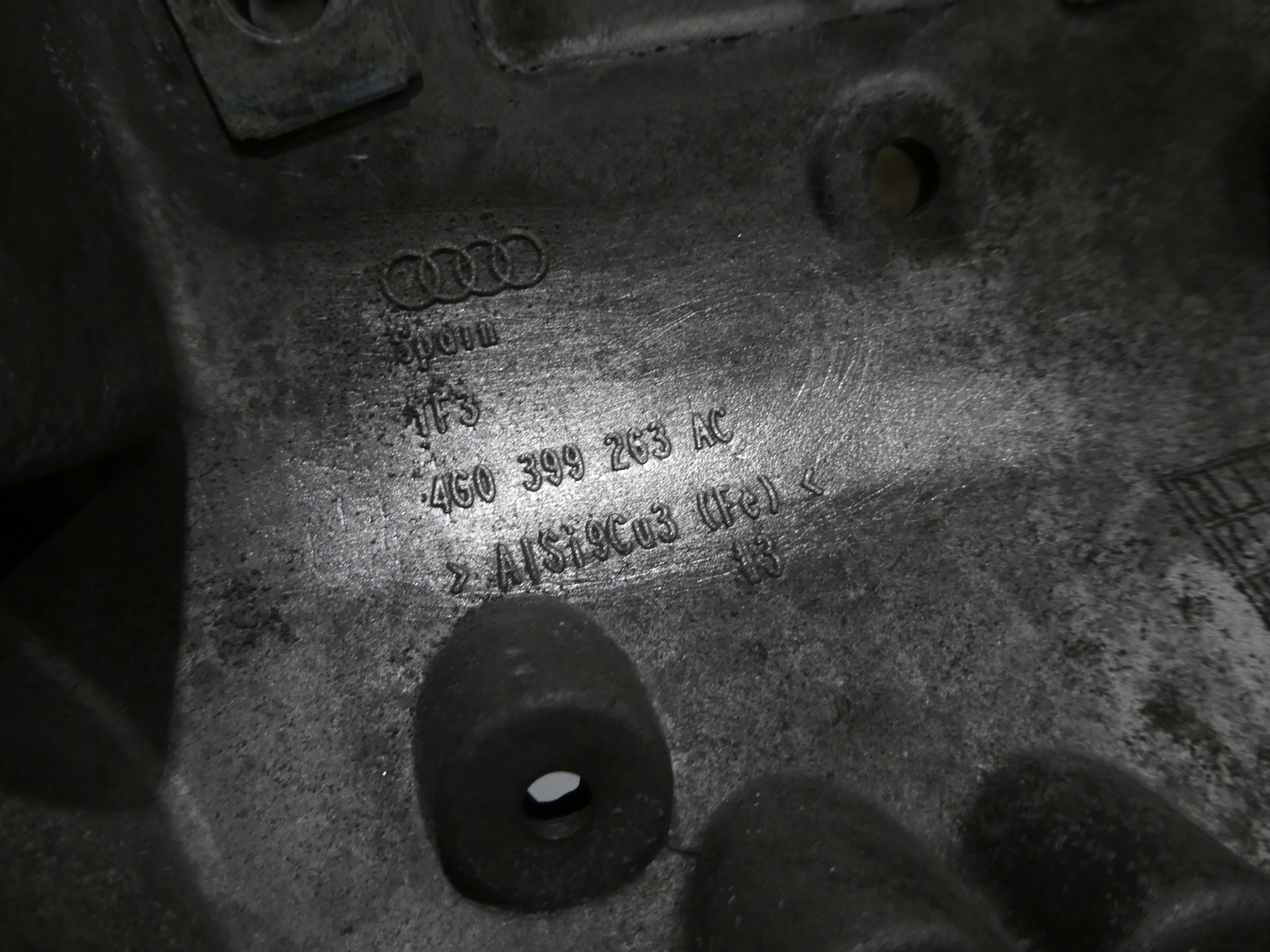Stütze strebe Getriebe AUDI A8 D4 4H0399263AC