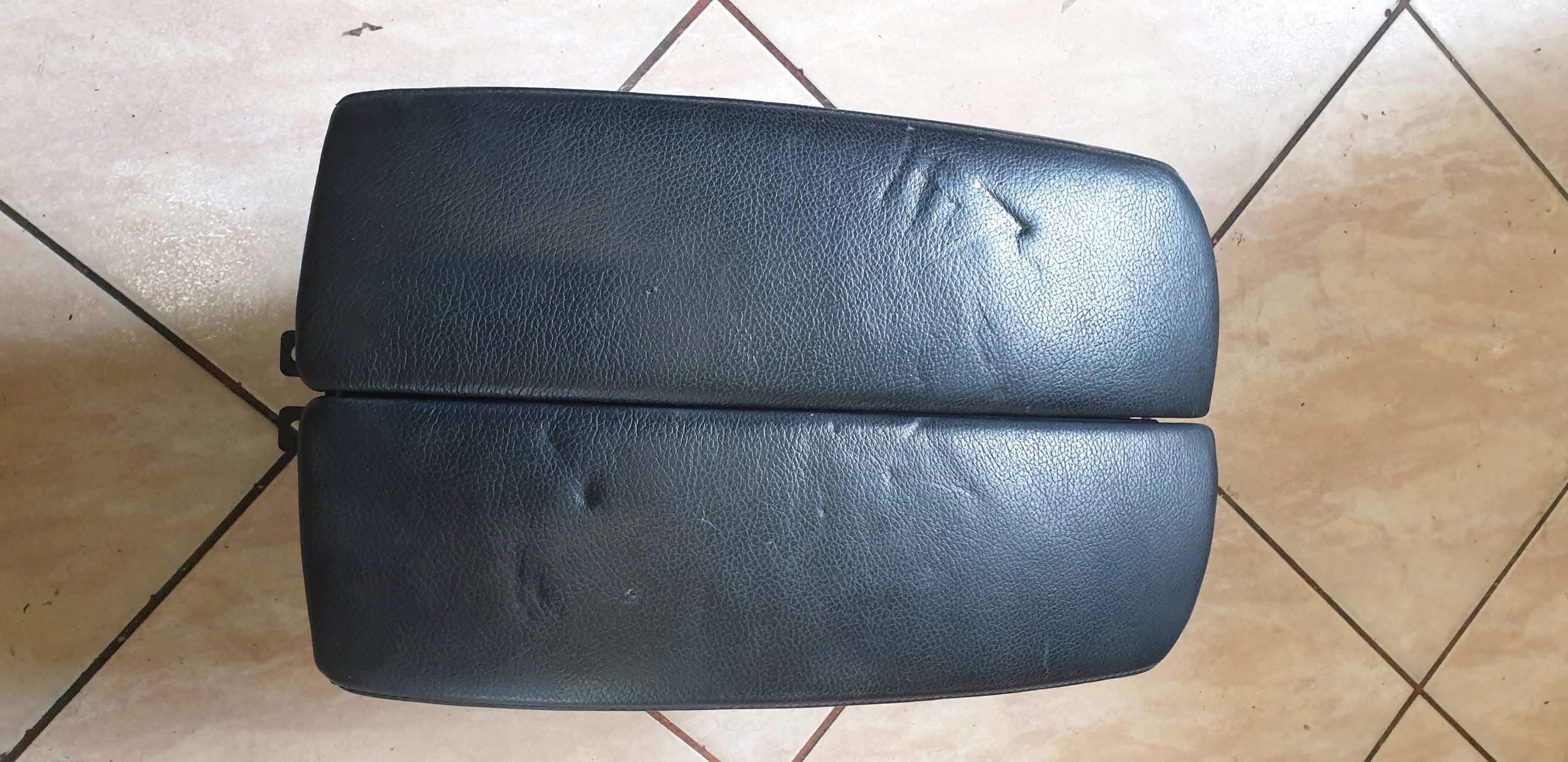 armrest central black leather passenger compartment BMW X5 E70 X6 71 E71 OE EU