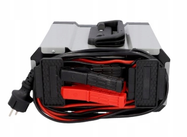 PROSTOWNIK SAMOCHODOWY Z ROZRUCHEM CW20 6V/12V AEG Natężenie maksymalne 20 A