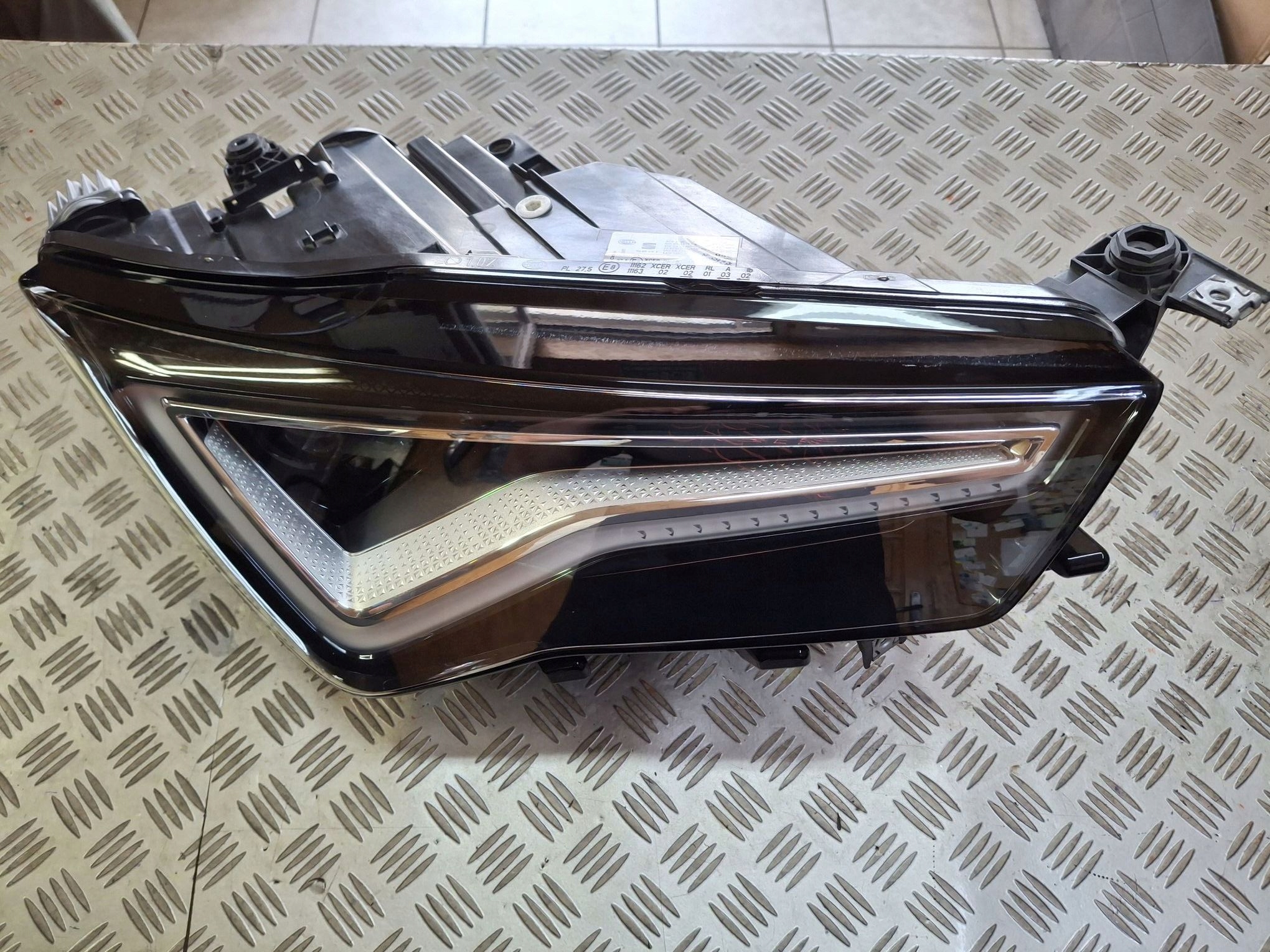 light right front FULL LED SEAT ATECA LIFT 2020R->