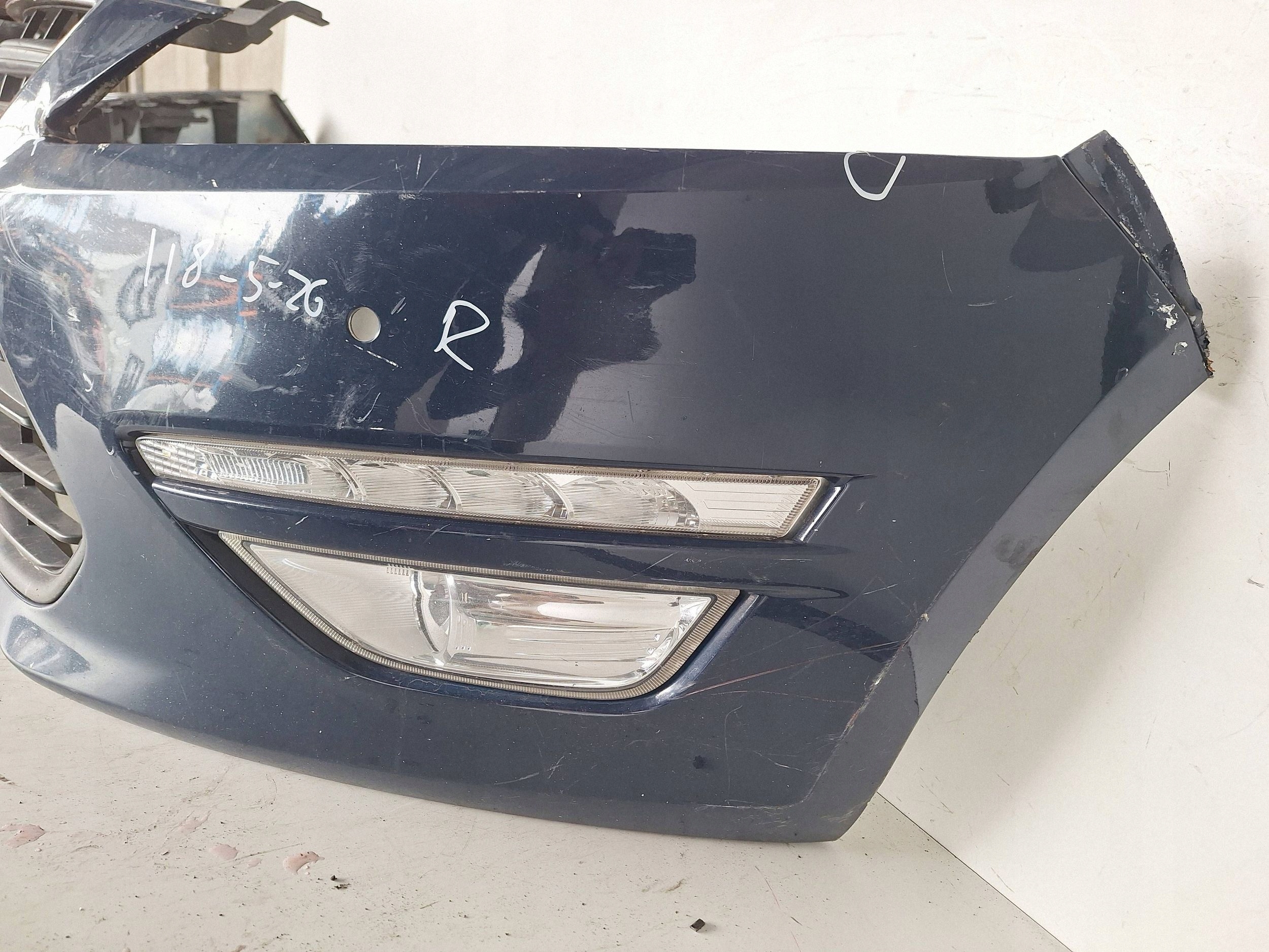 FORD MONDEO MK4 LIFT 10-13 bumper + PDC + LED