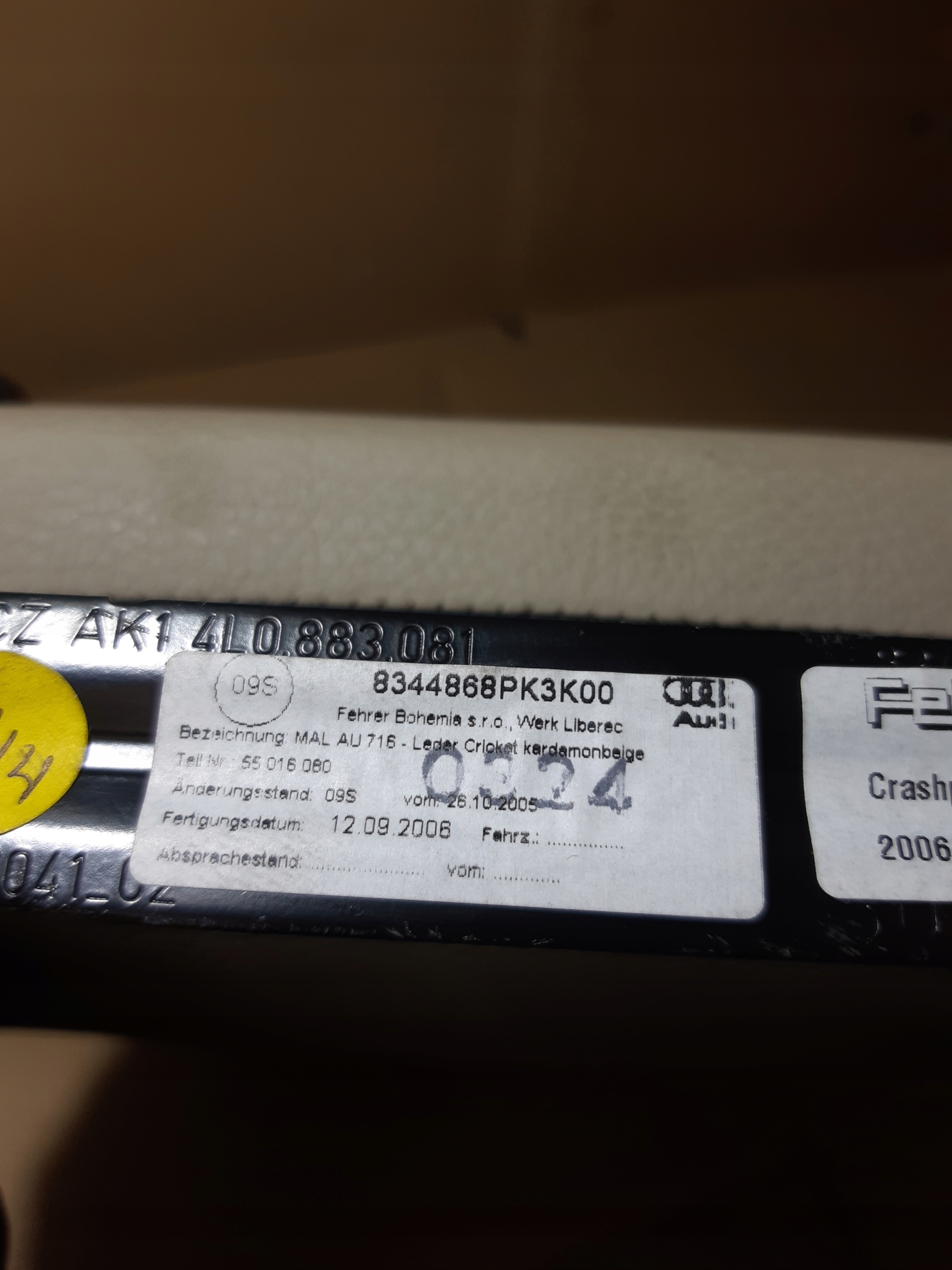 AUDI Q7 4L armrest KANAPY rear part leather KUBKI 4L0883081