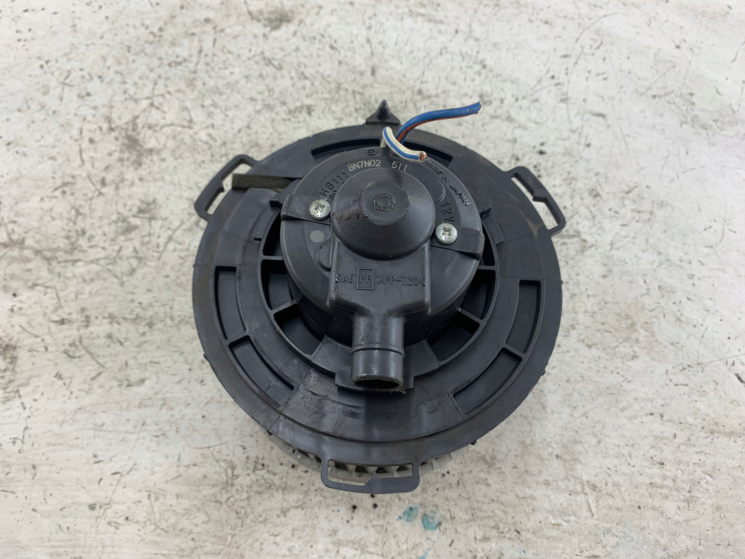MAZDA 3 e BK riscaldamento BOCCHETTE 894000-0270
