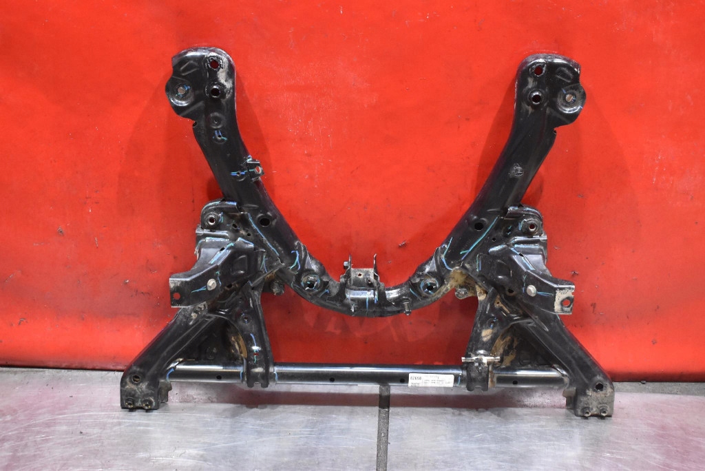 axle beam sider subframe front 1044653-01-B TESLA MODEL Y 78.4 kWh 514 KM 20