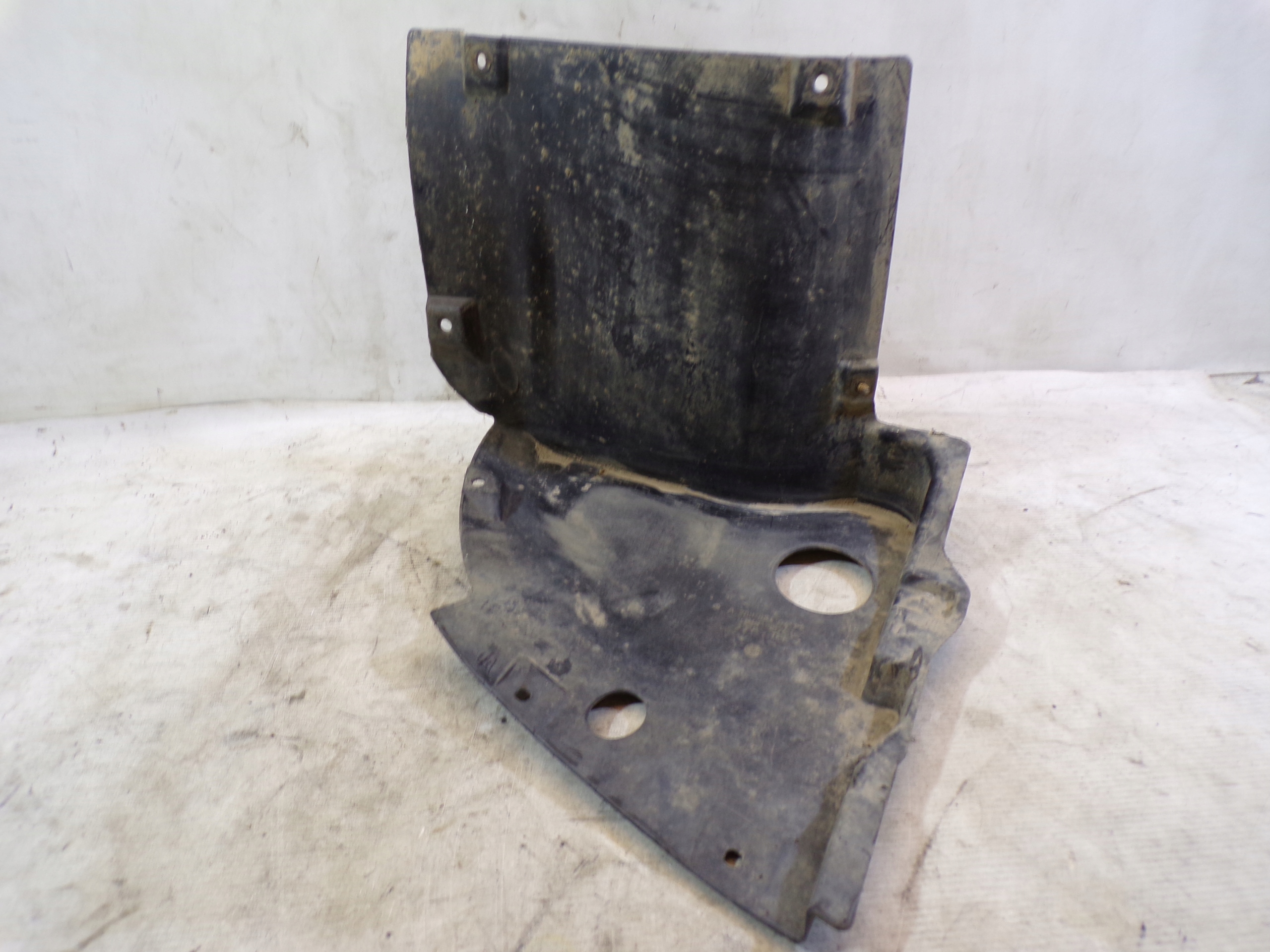 mudguard right front right front MERCEDES CLK W209 complete (K2)