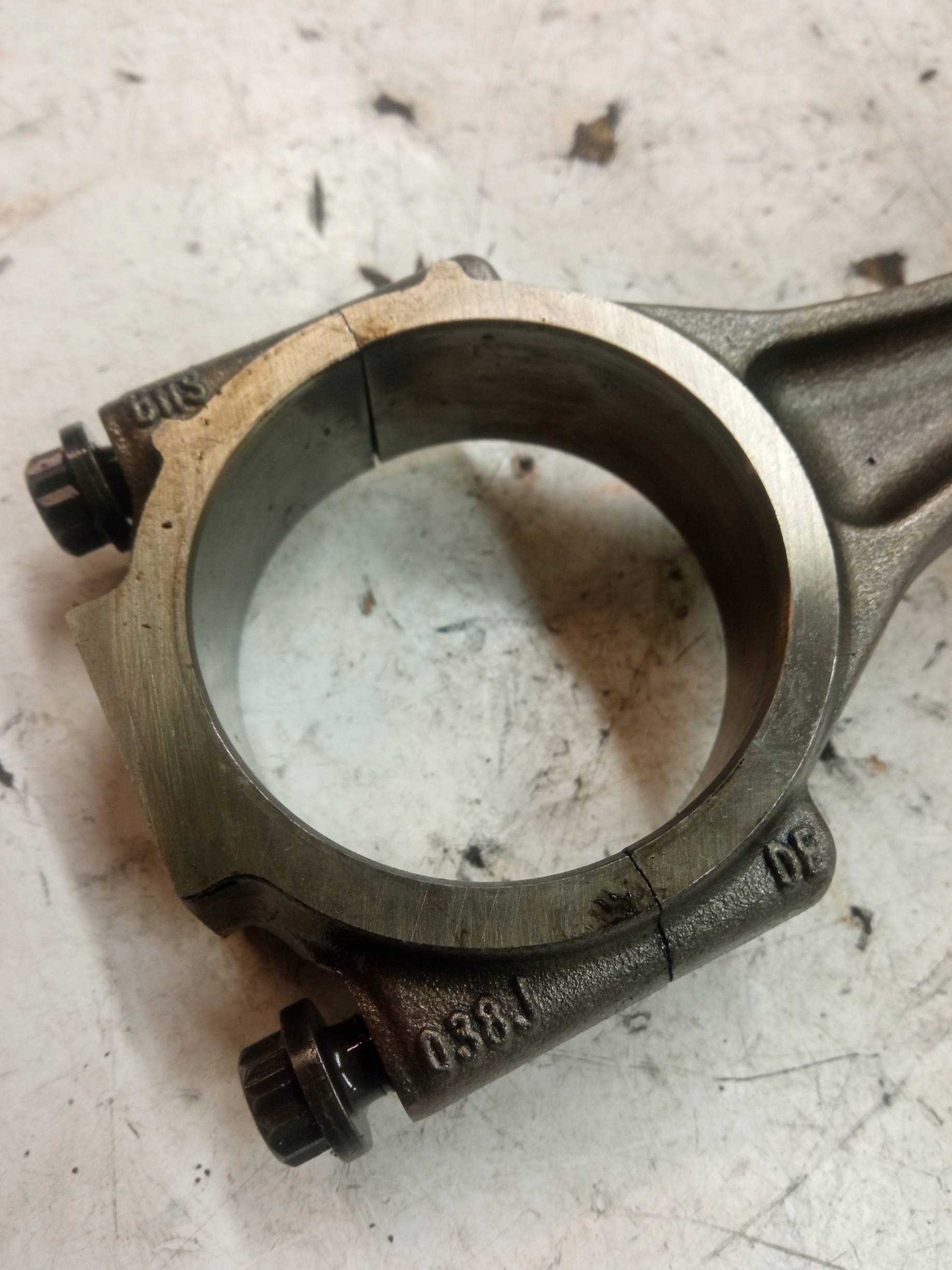 Piston Bielle 2.0 TDI Mitsubishi Outlander II (2005-2013)