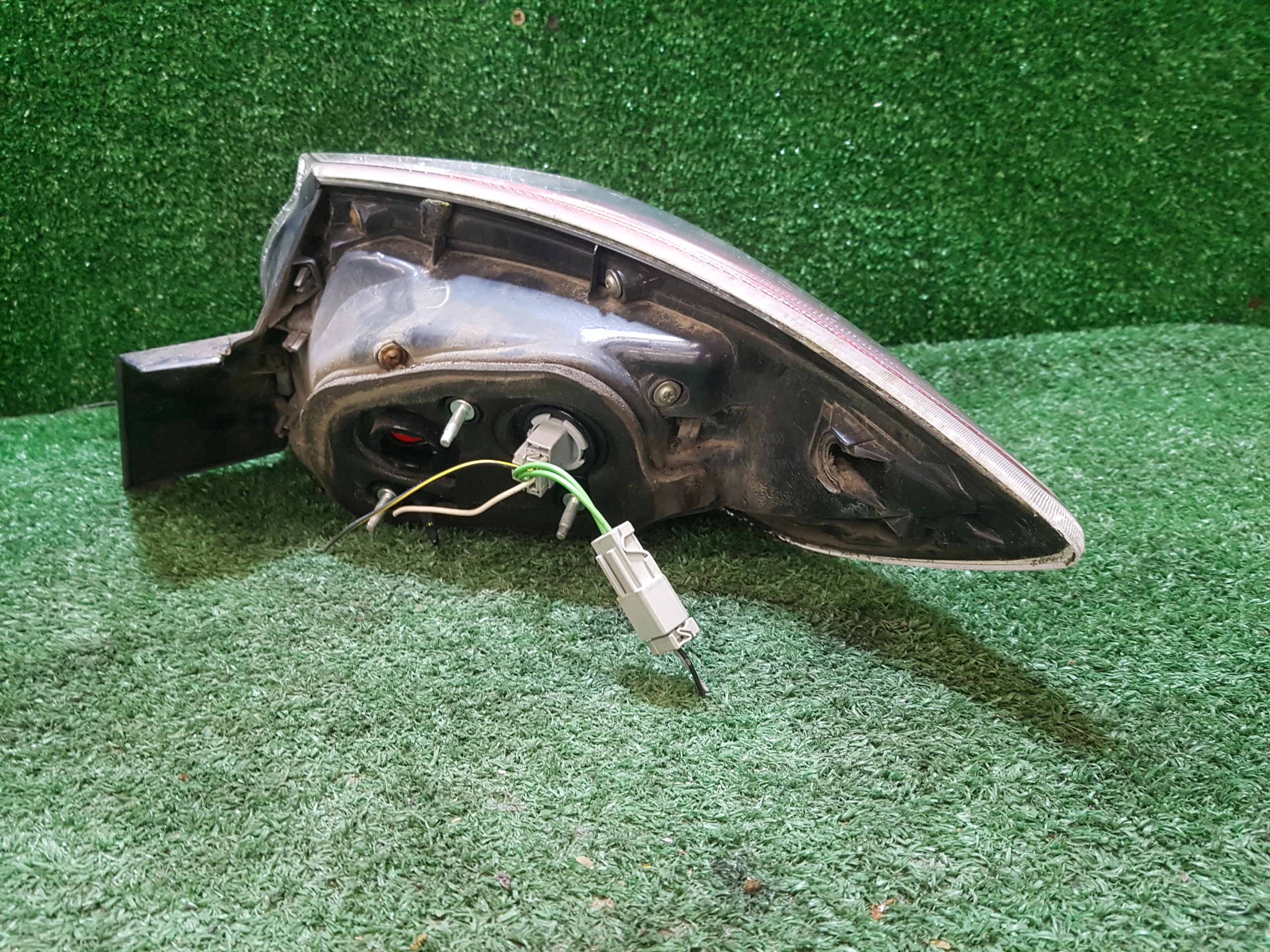 light left rear MAZDA 3 II P8239