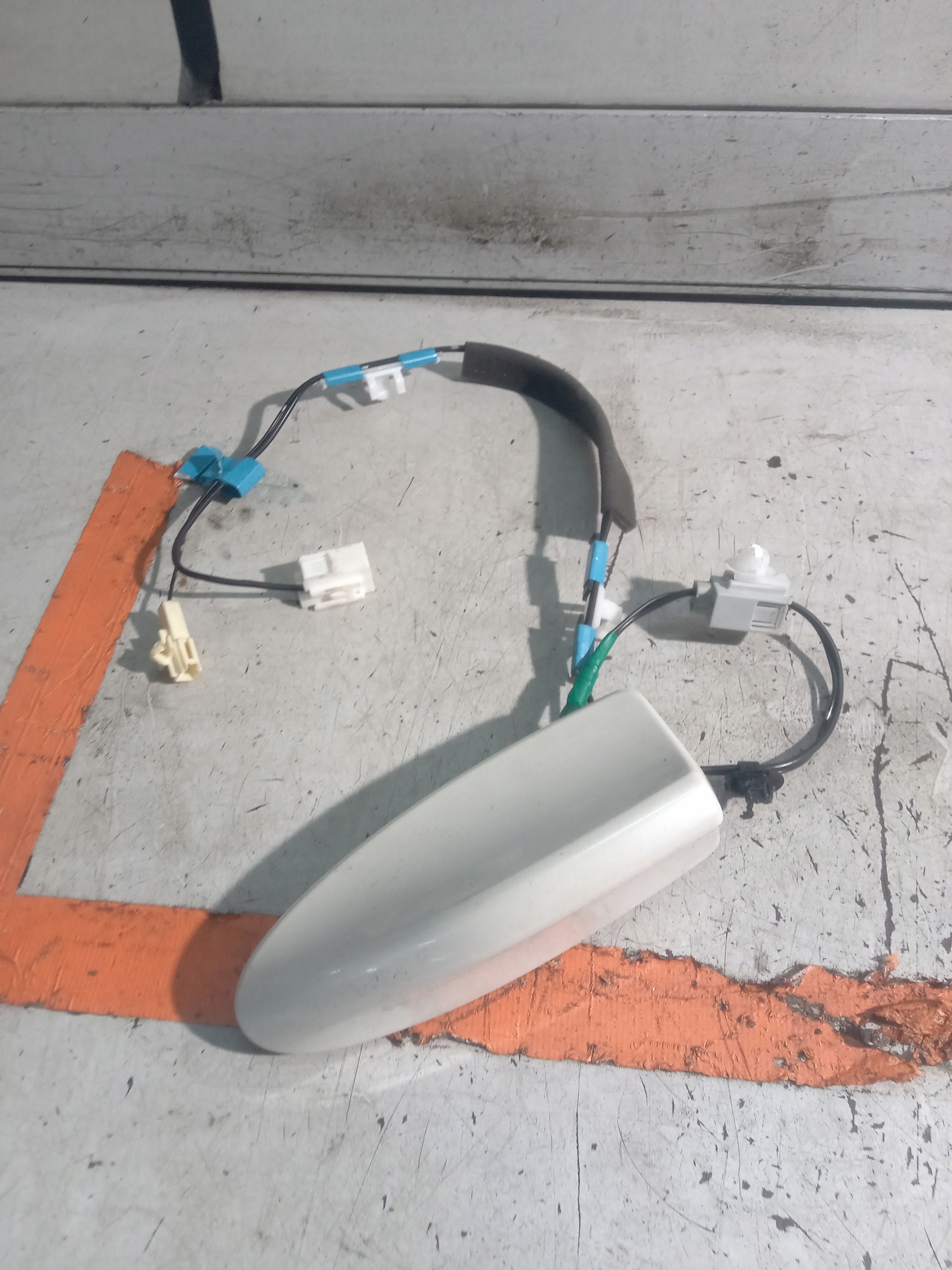 SUBARU LEVORG АНТЕНА НА КРЫШУ АКУЛА