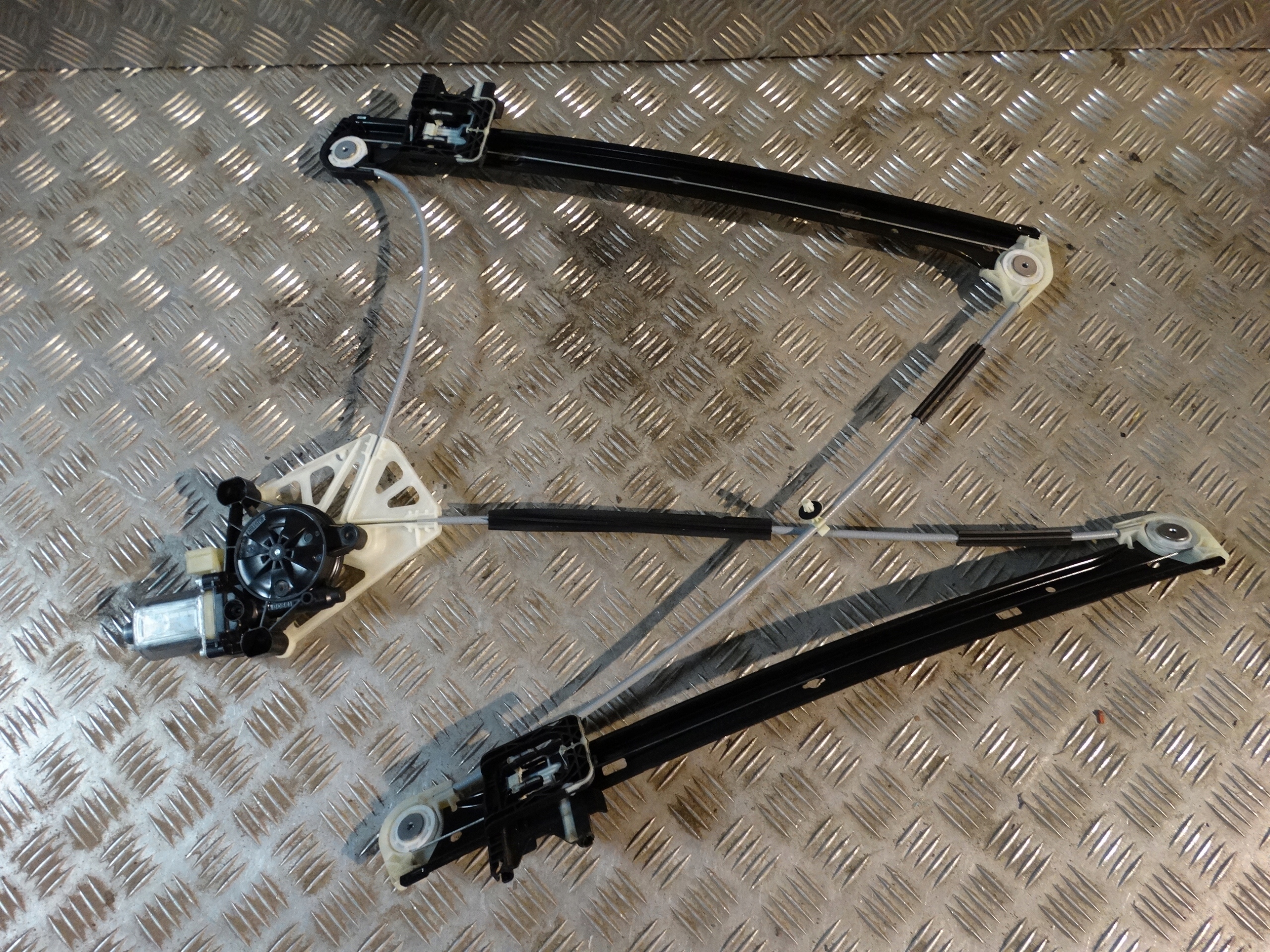 mechanism window regulator front left AUDI Q7 1
