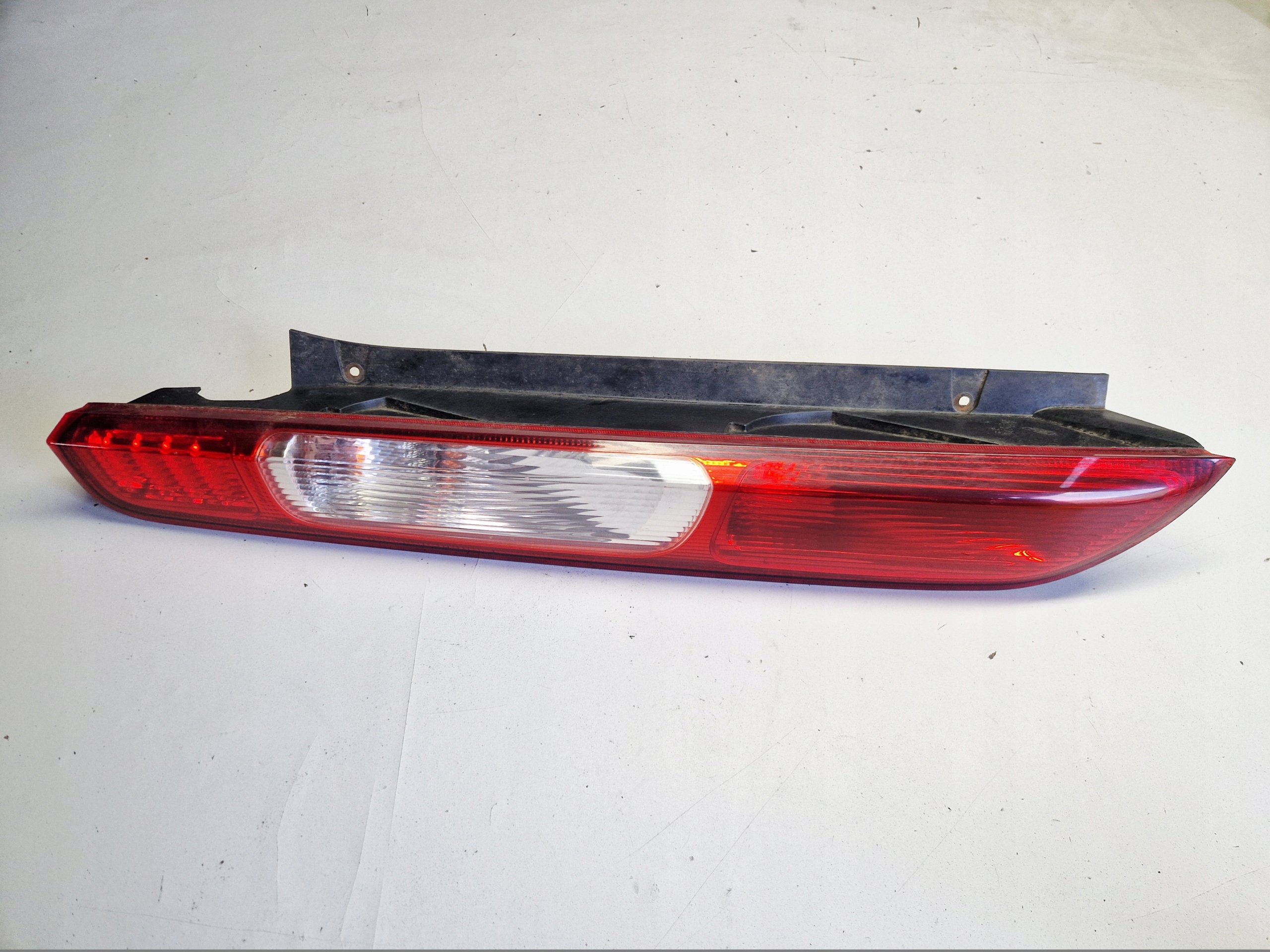 FORD FOCUS MK2 HB 5D light left rear part rear CALA LADNA 4M51-13405-A