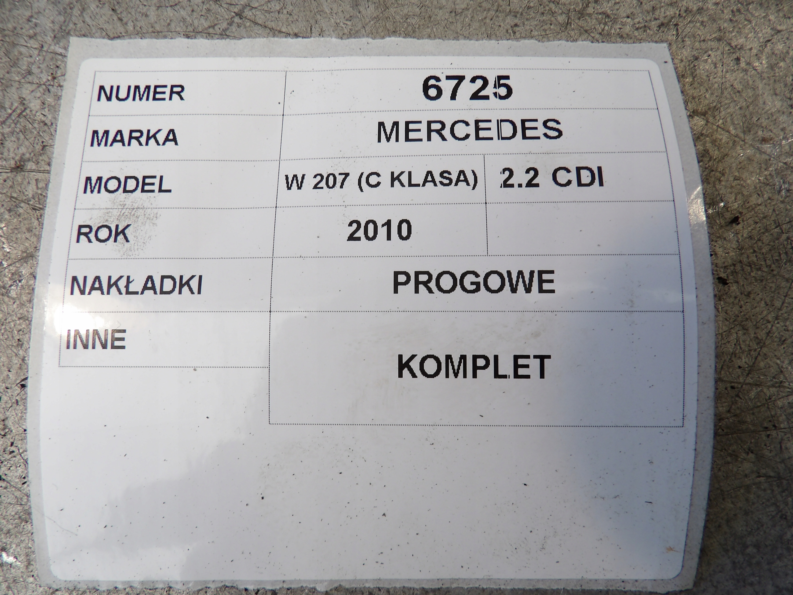 Mercedes W207 caps threshold A2076800135, A2076800235