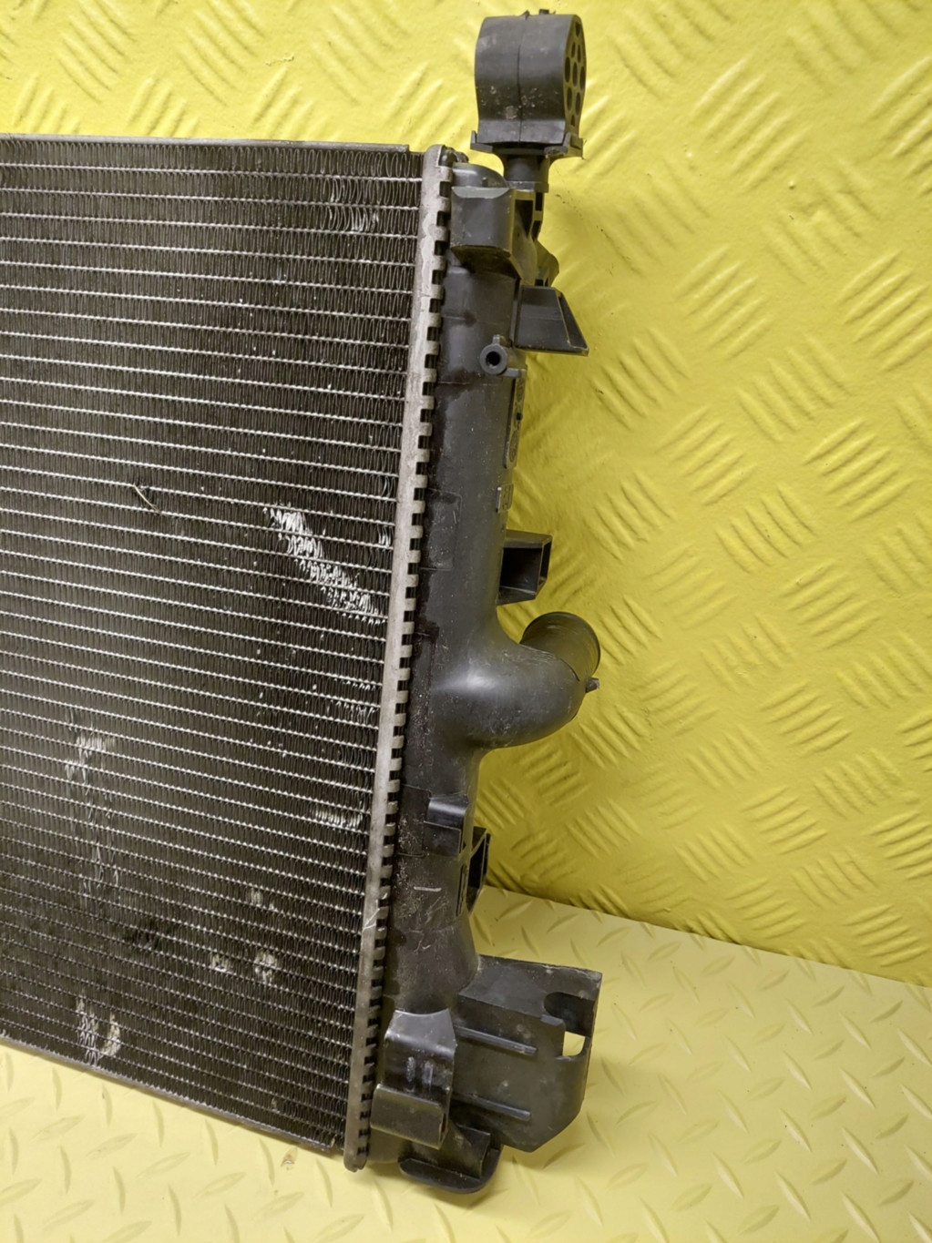SAAB 9-3 II 1.9 D water cooler