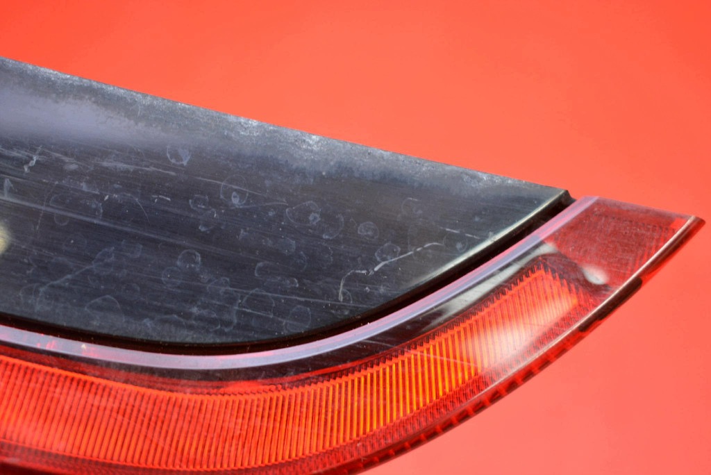 light STOPU STOP 92700-J7000 KIA CEED 3 III 5D HB 18-20