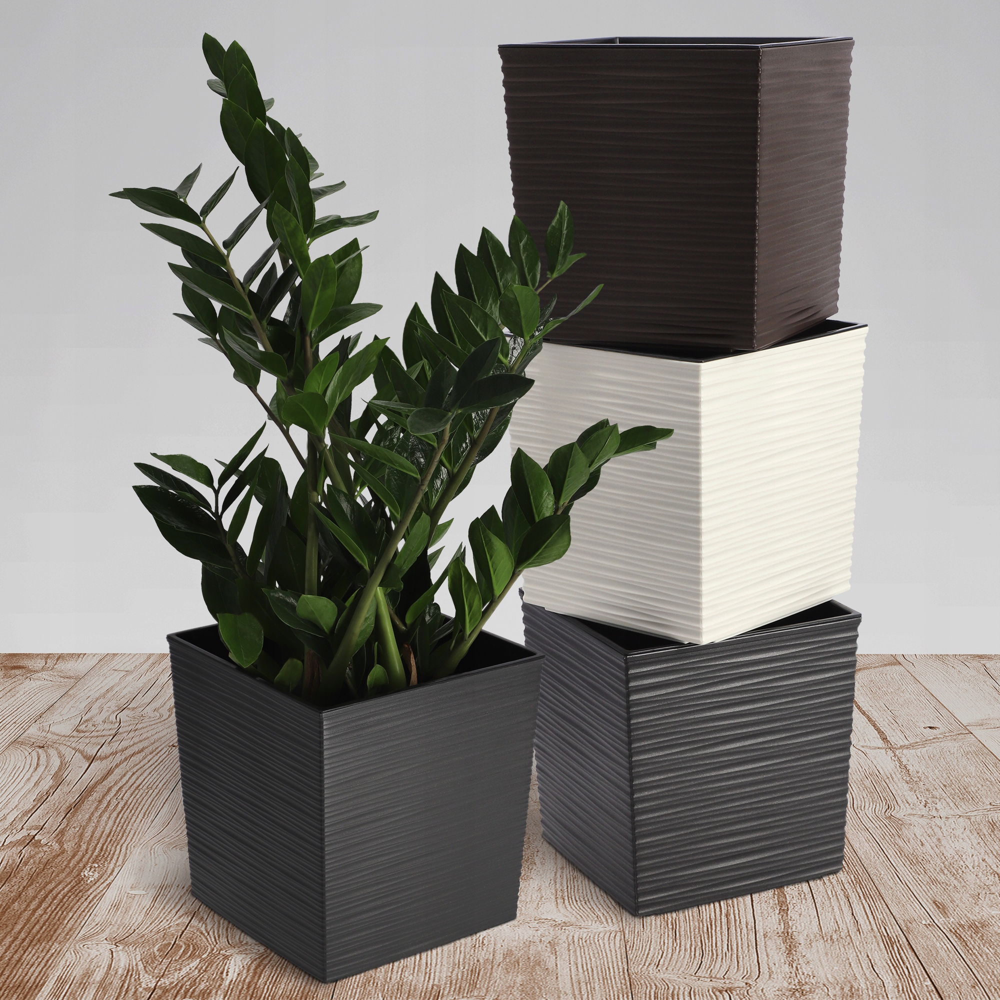 DONICZKA DONICA OSŁONKA Z WKŁADEM KOLORY 19 cm Rodzaj doniczka