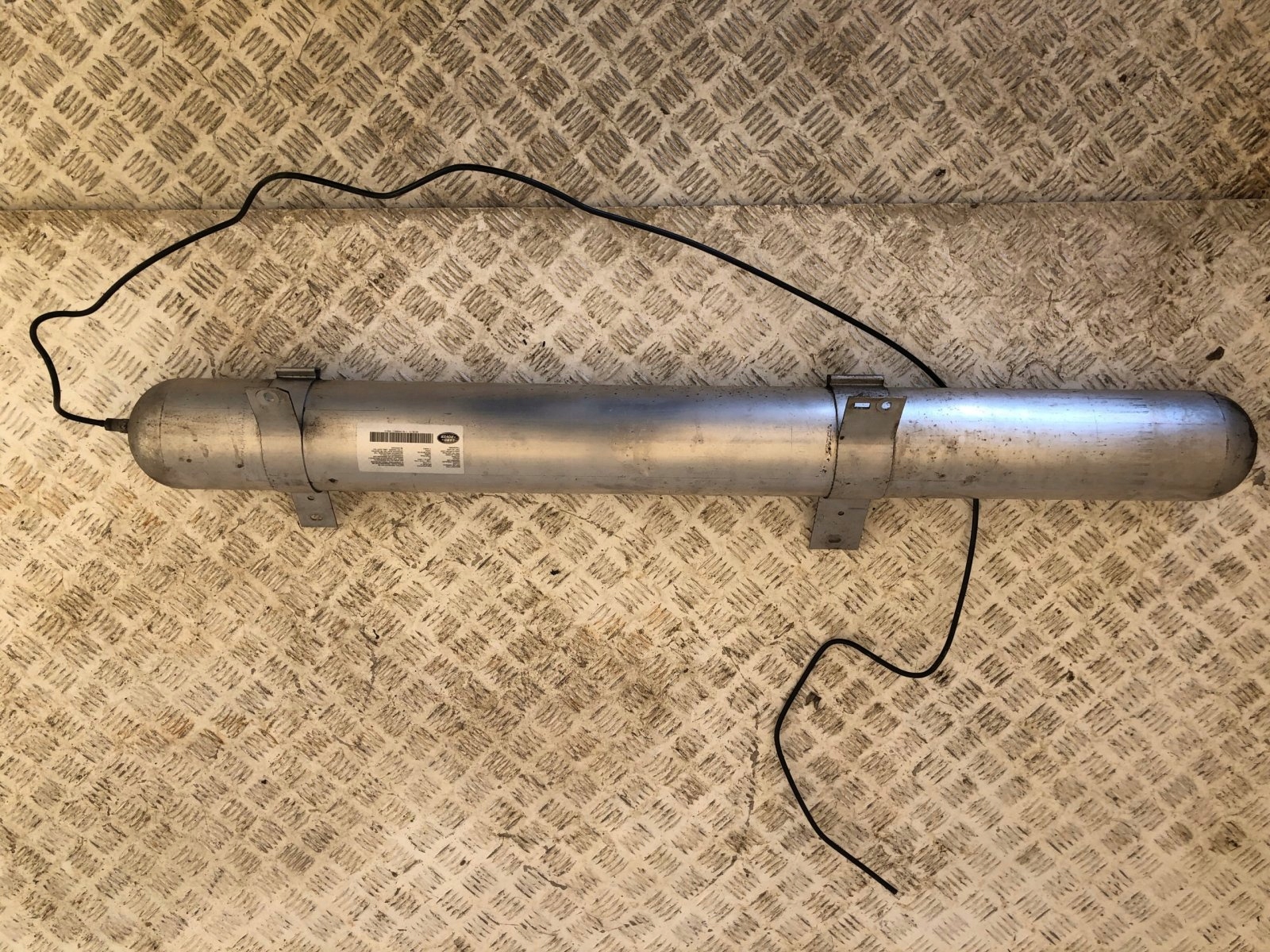 RANGE ROVER SPORT L494 ZBIORNIK POWIETRZA Producent części Land Rover OE