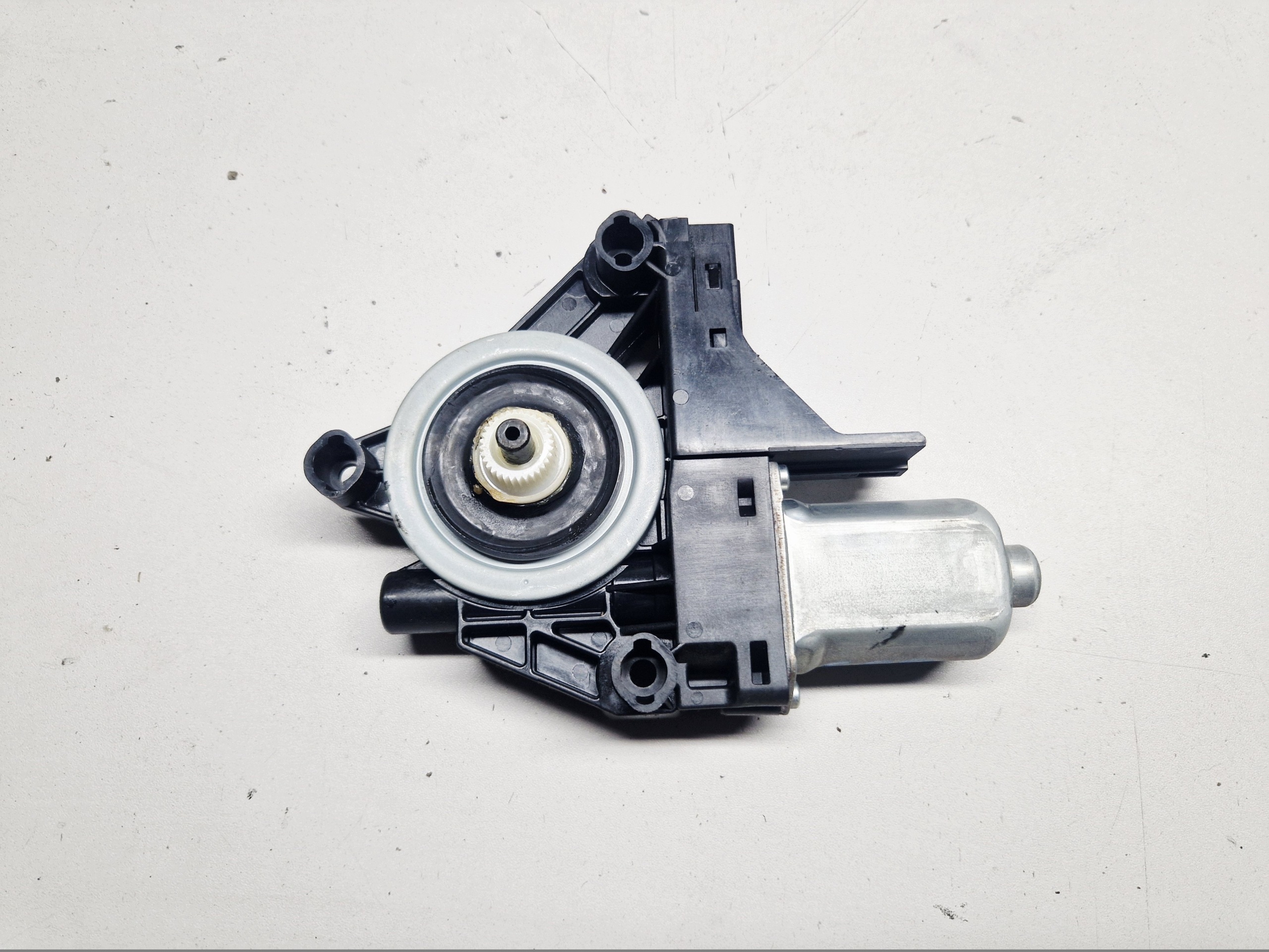 VOLVO S60 II mini motor lifting windows right rear part 966265-101