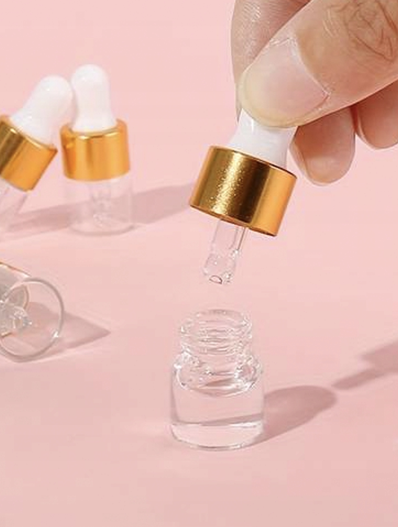 BUTELKA SZKLANA 1 ML Z PIPETĄ ZŁOTO BIAŁĄ NA SERUM OLEJEK Marka ManyBeauty