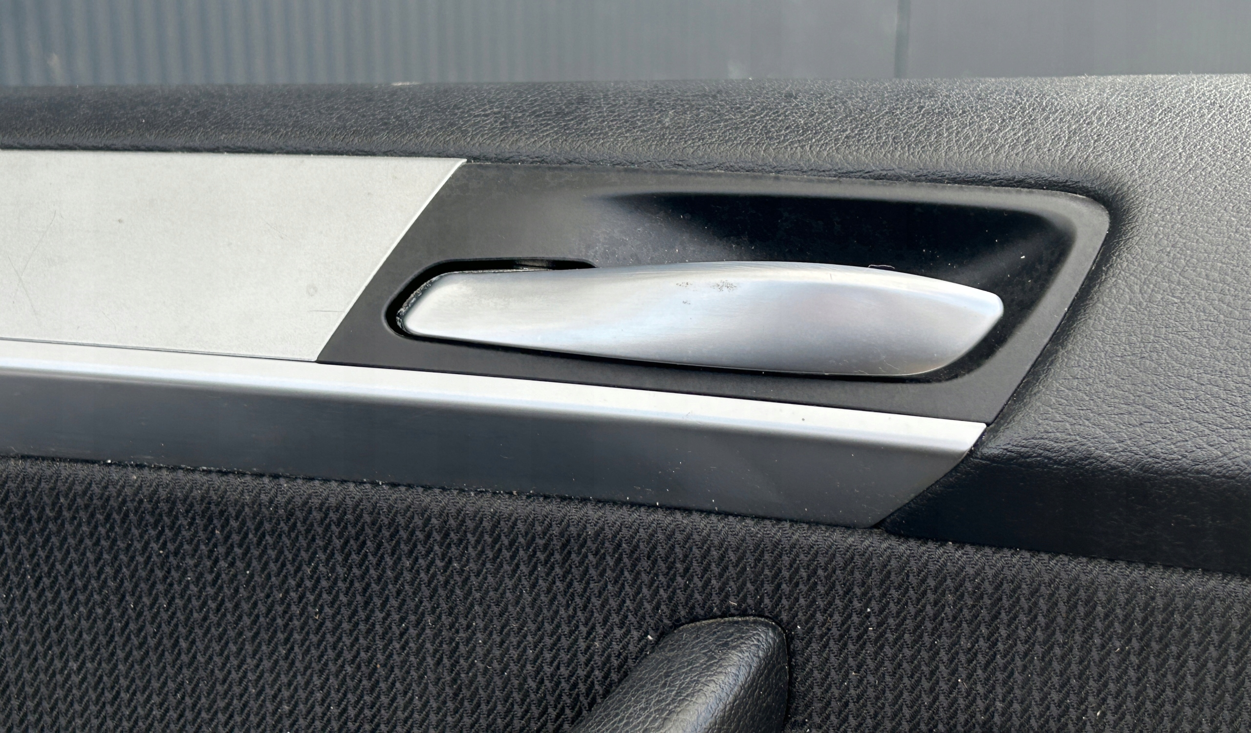 side door left rear part BMW X5 E70 MATERIAL