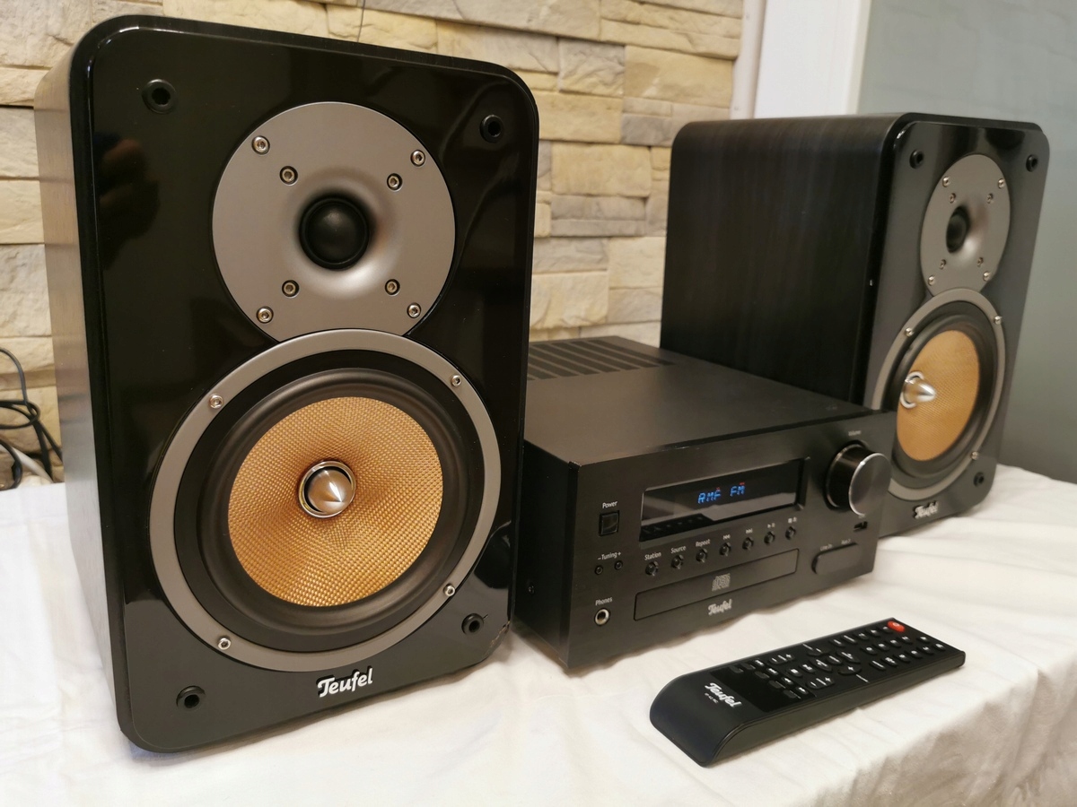 WIEŻ TEFEL IP-42CR+KOLUMNY+PILOT USB Model Cubycon Power Edition 5.1