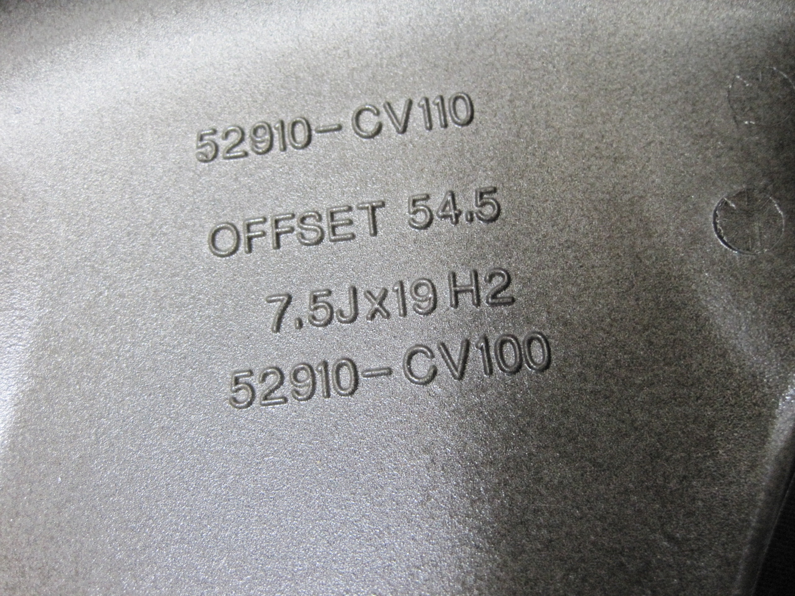 wheels discs tyres Kia EV6 R19 4MM
