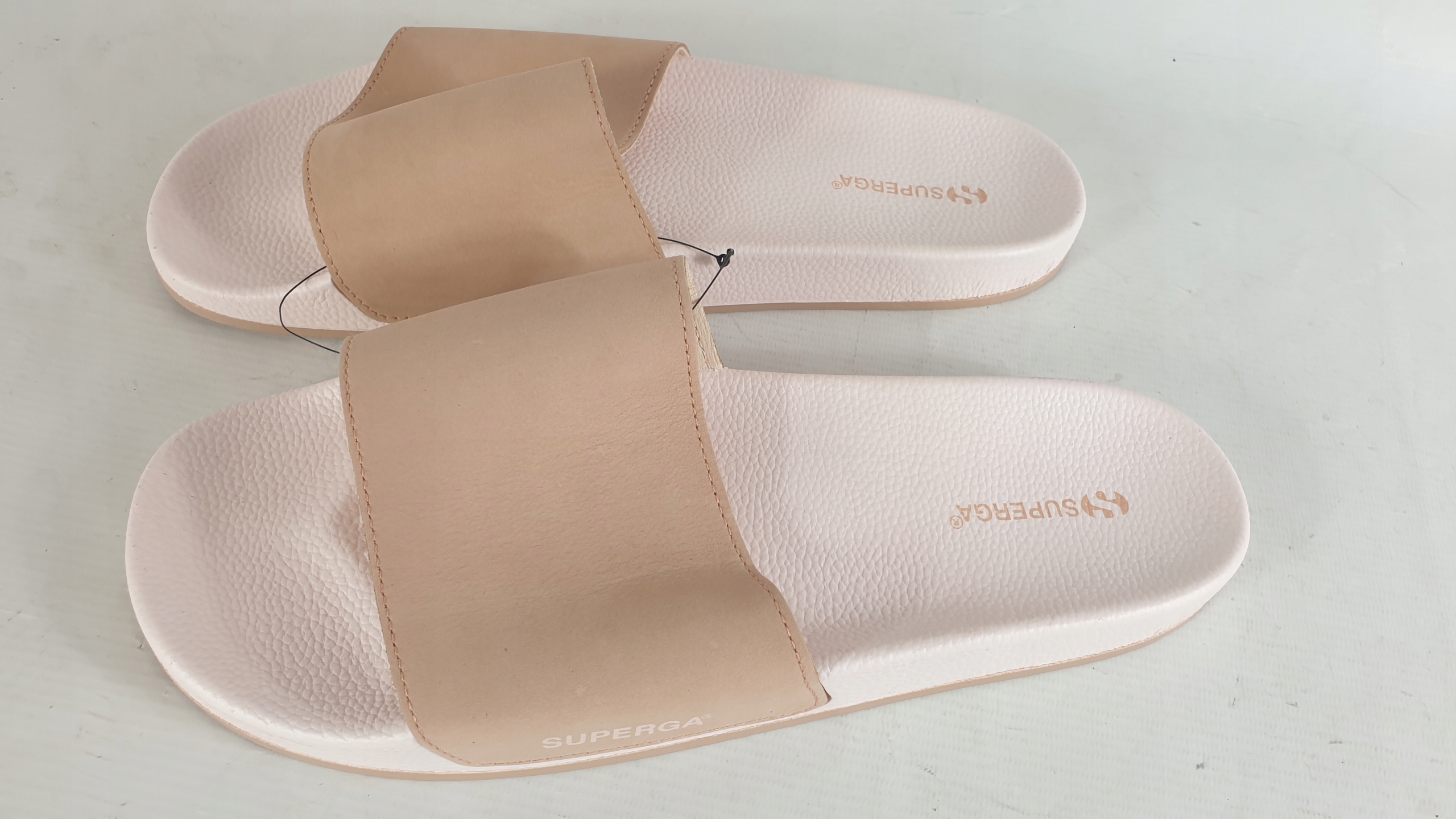 pánské pantofle Superga Velikost 46